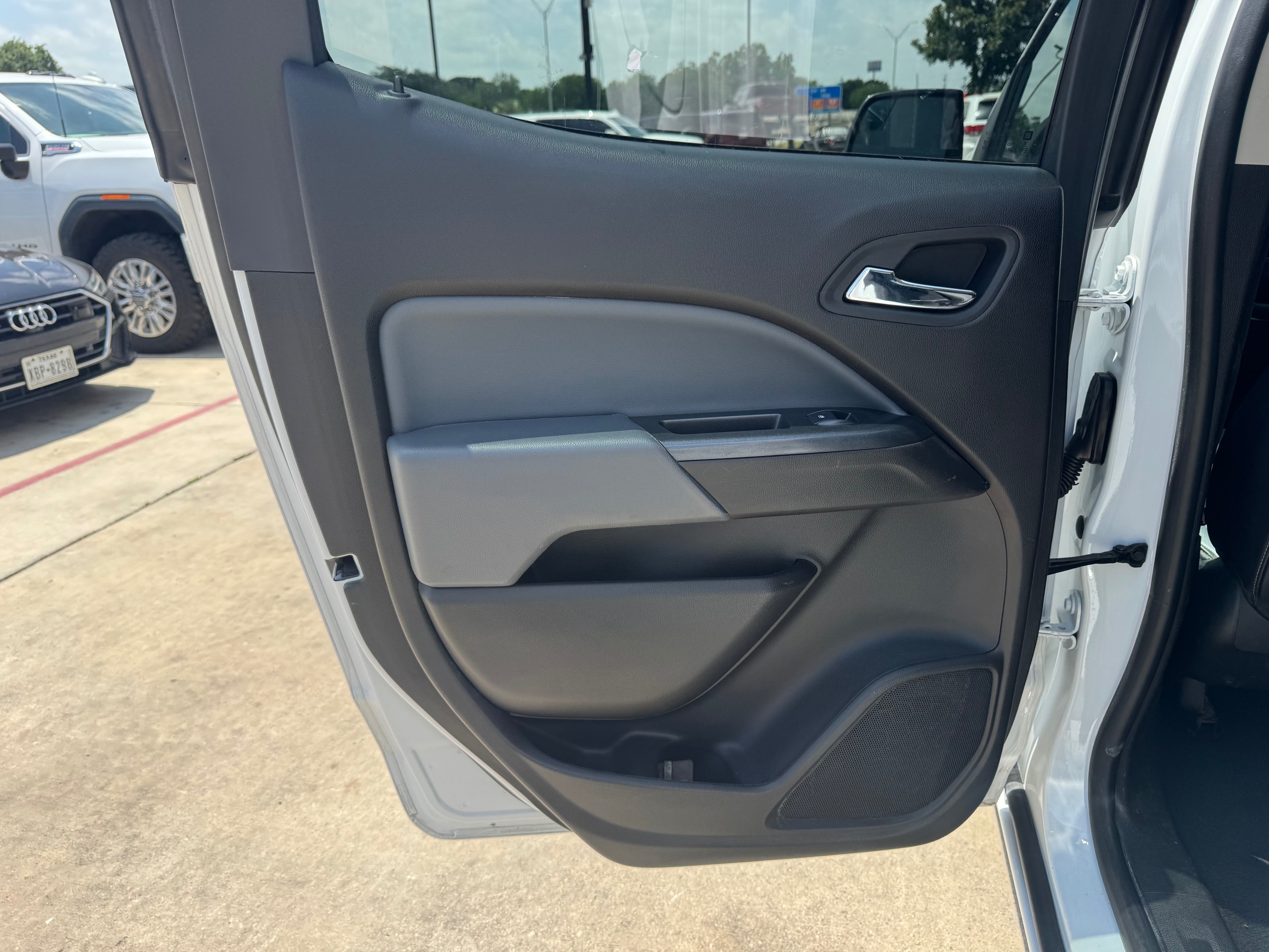 Chevrolet Colorado photo 35