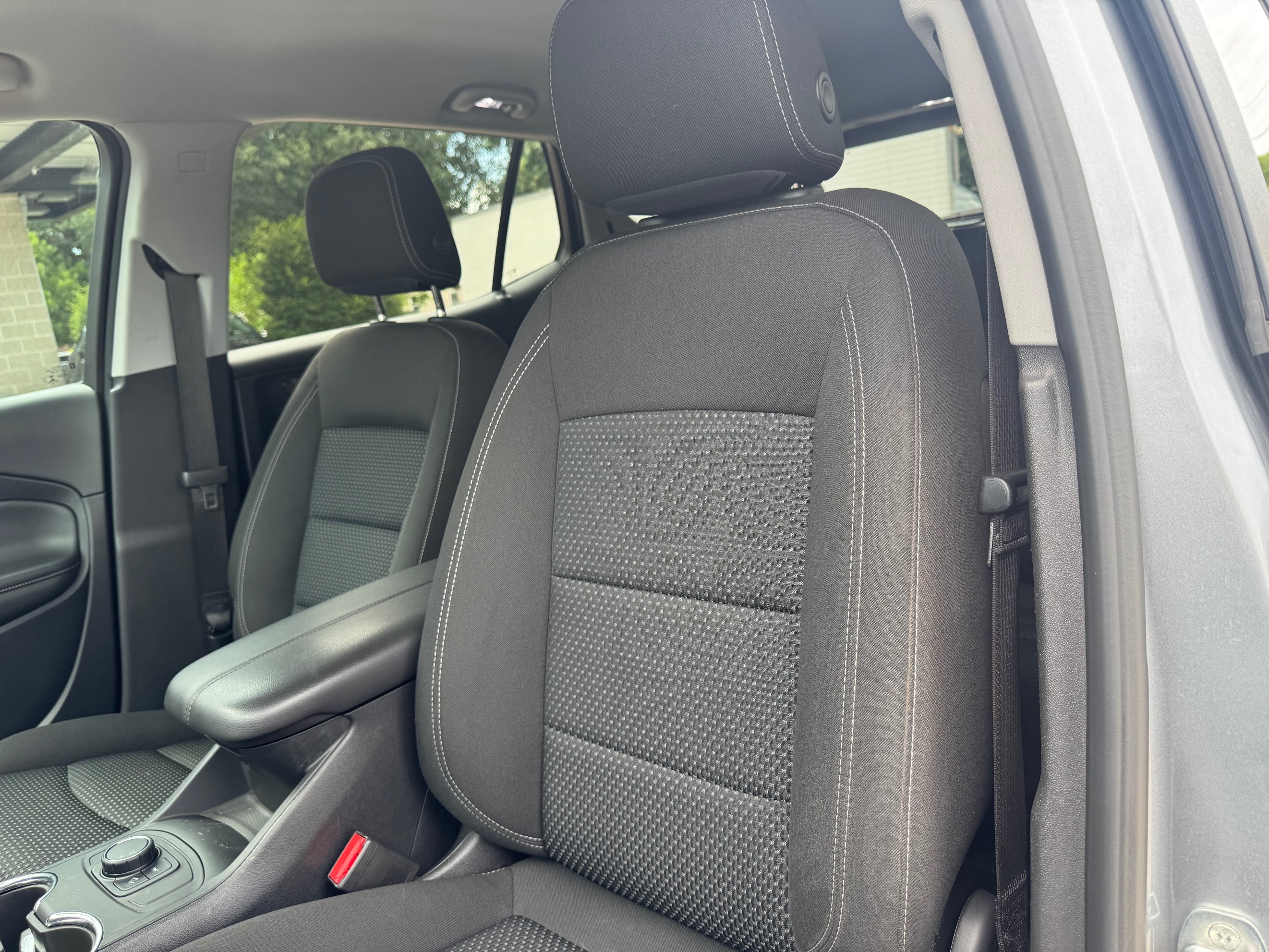 GMC Terrain photo 13