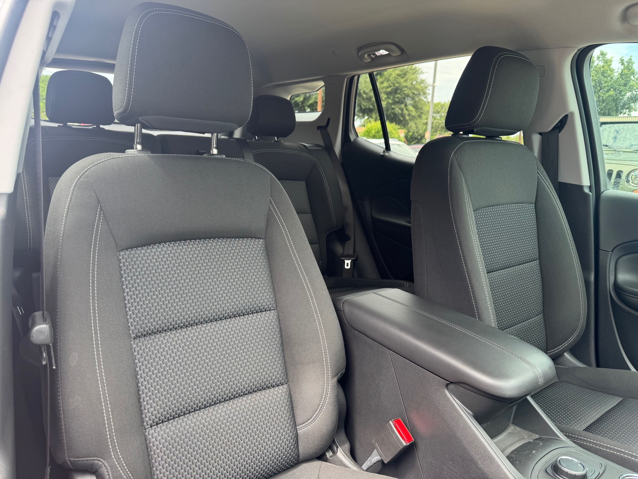 GMC Terrain photo 21