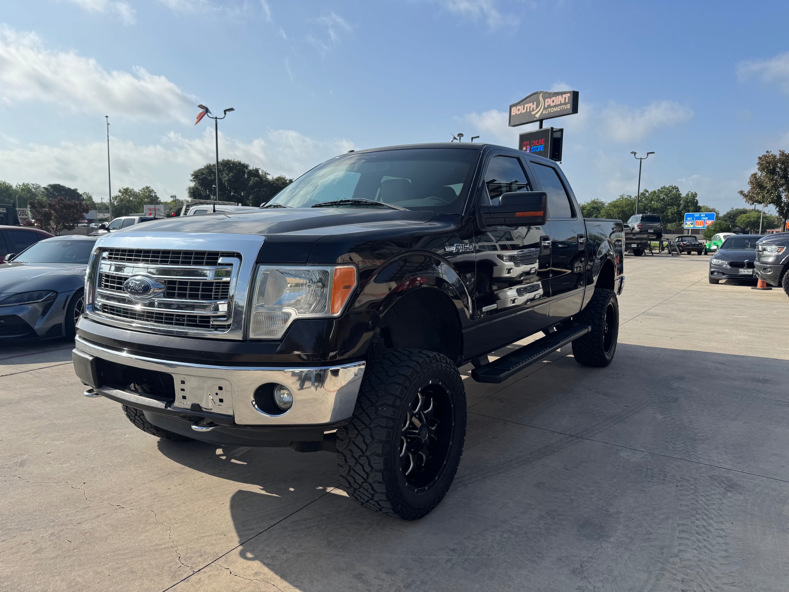 Ford F-150 photo 3