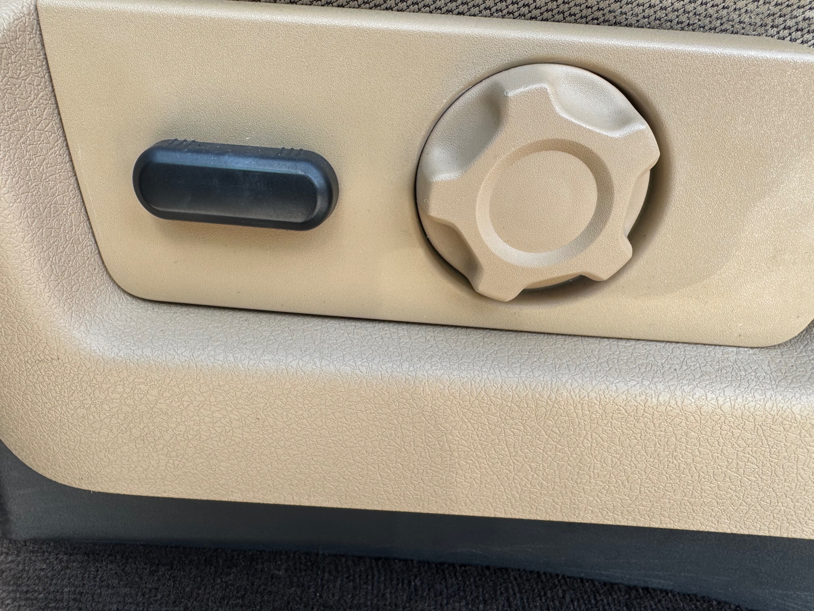 Ford F-150 photo 19