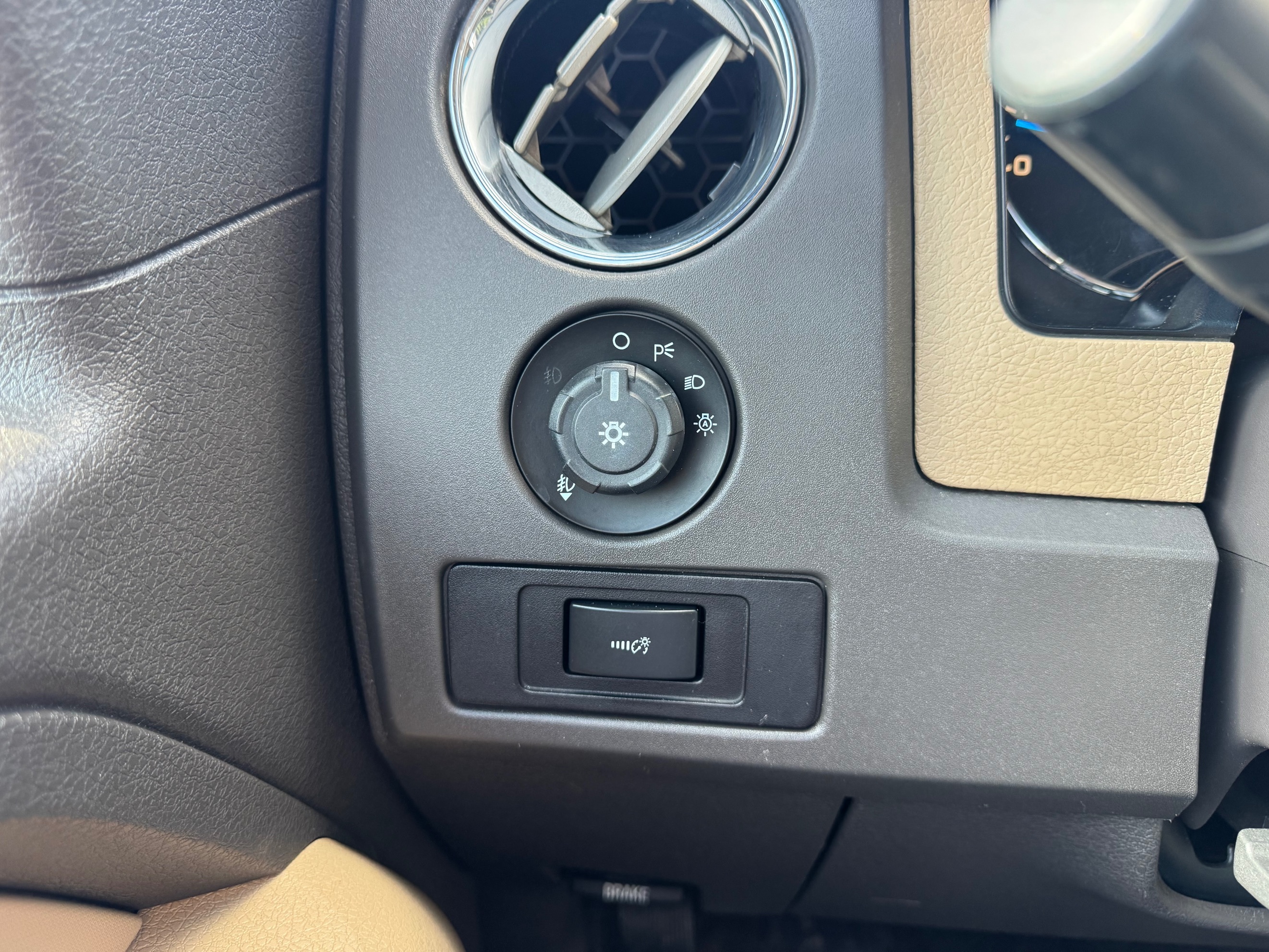 Ford F-150 photo 20