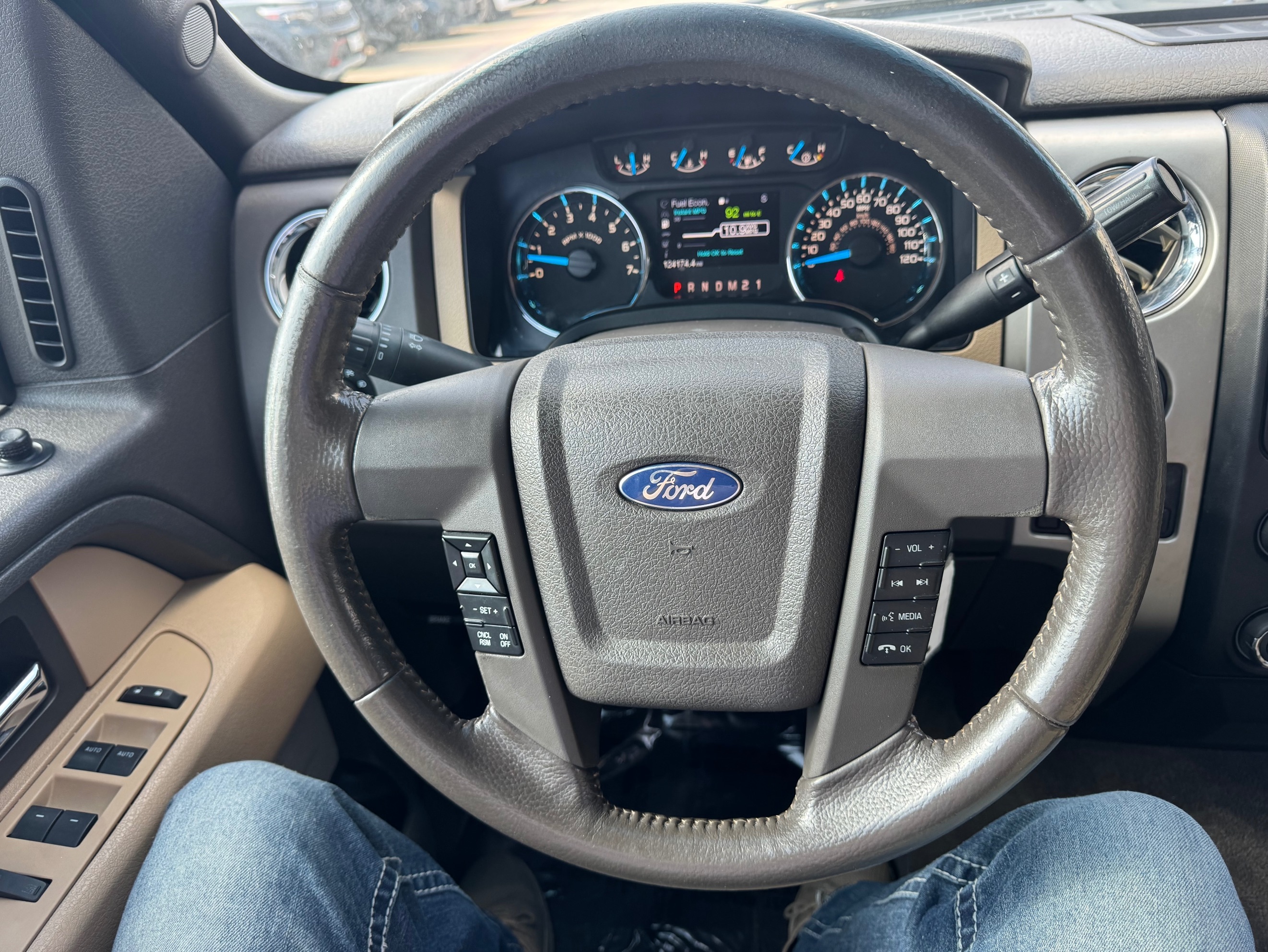 Ford F-150 photo 22