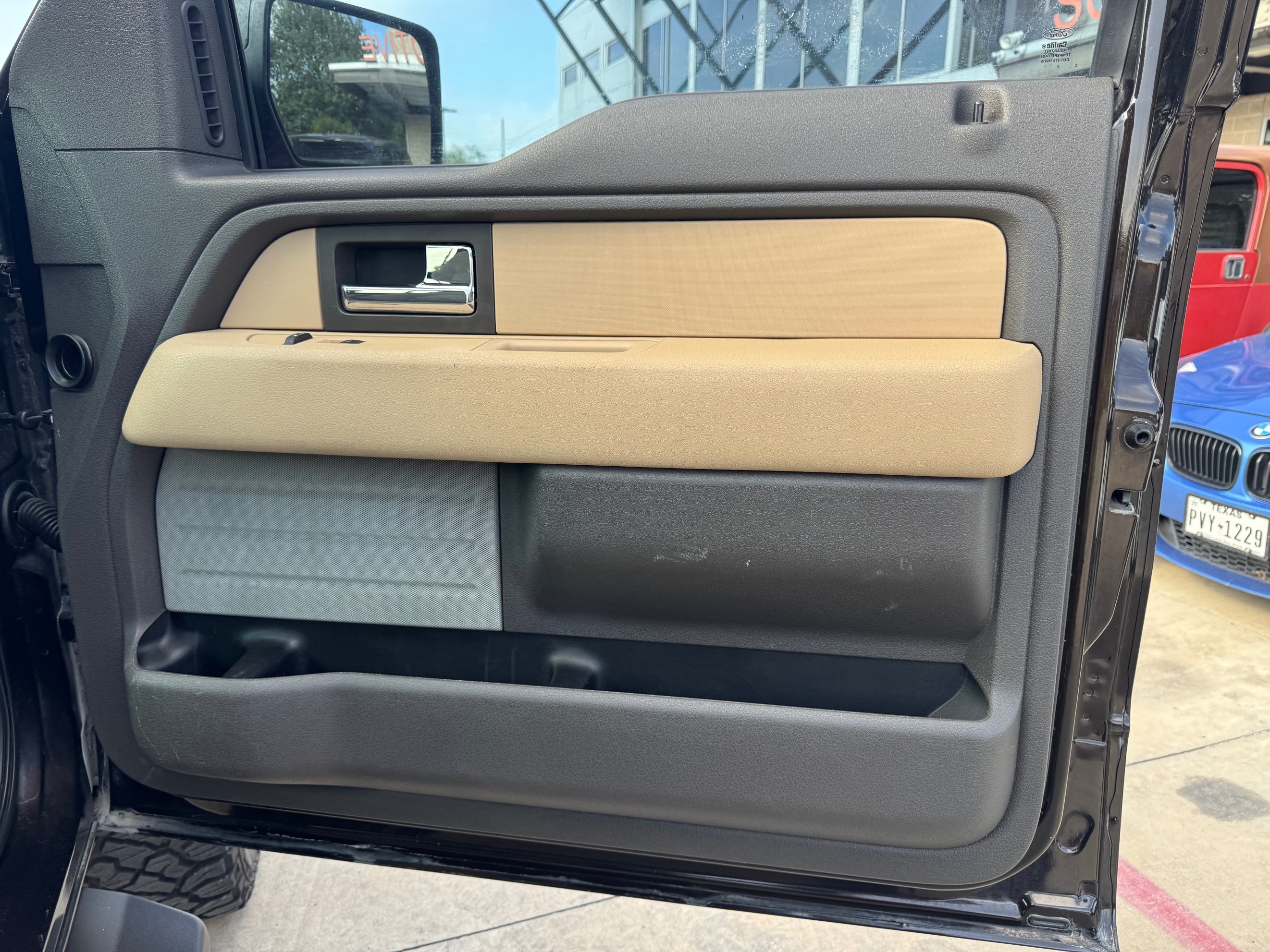 Ford F-150 photo 26
