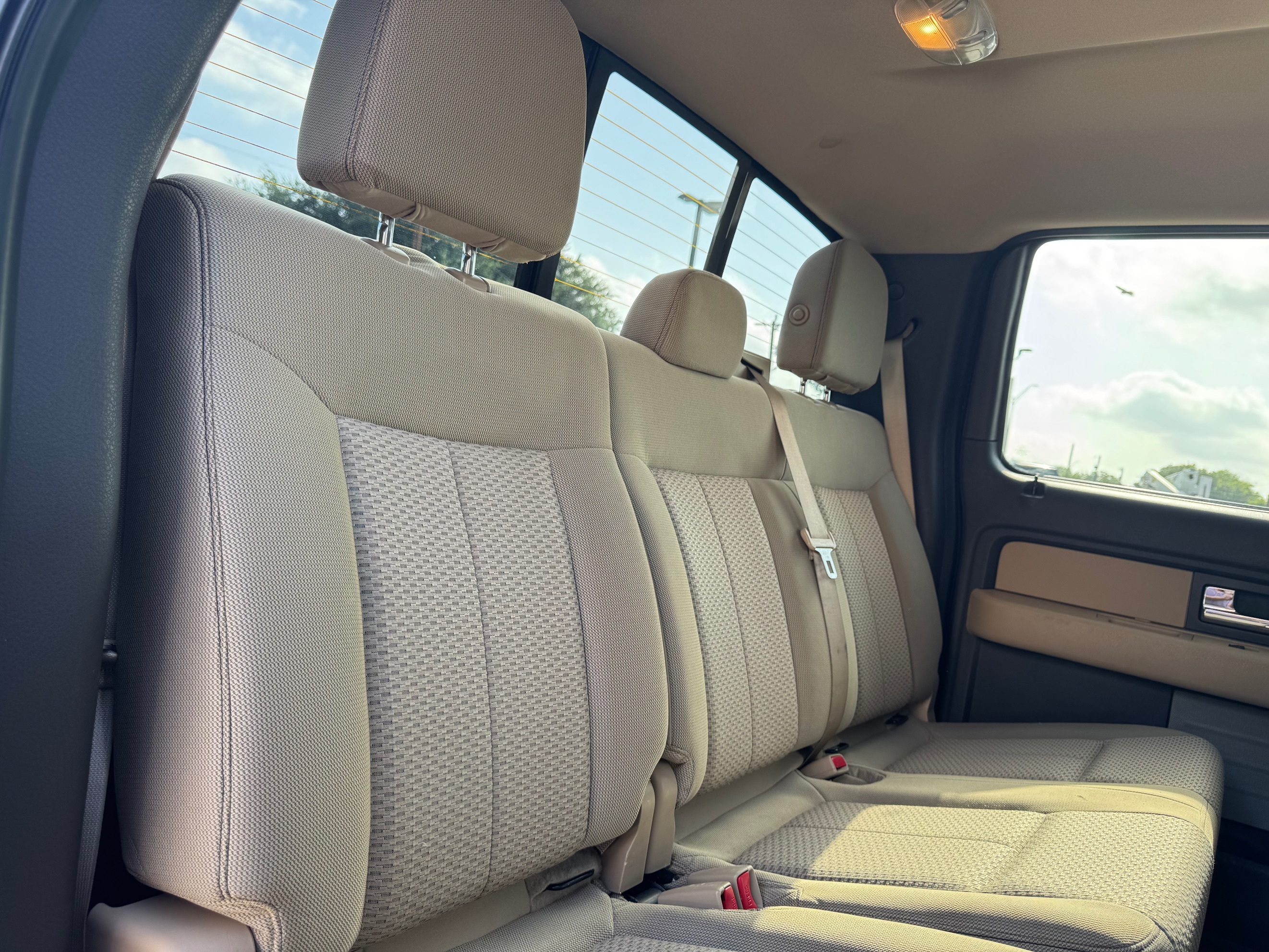 Ford F-150 photo 34