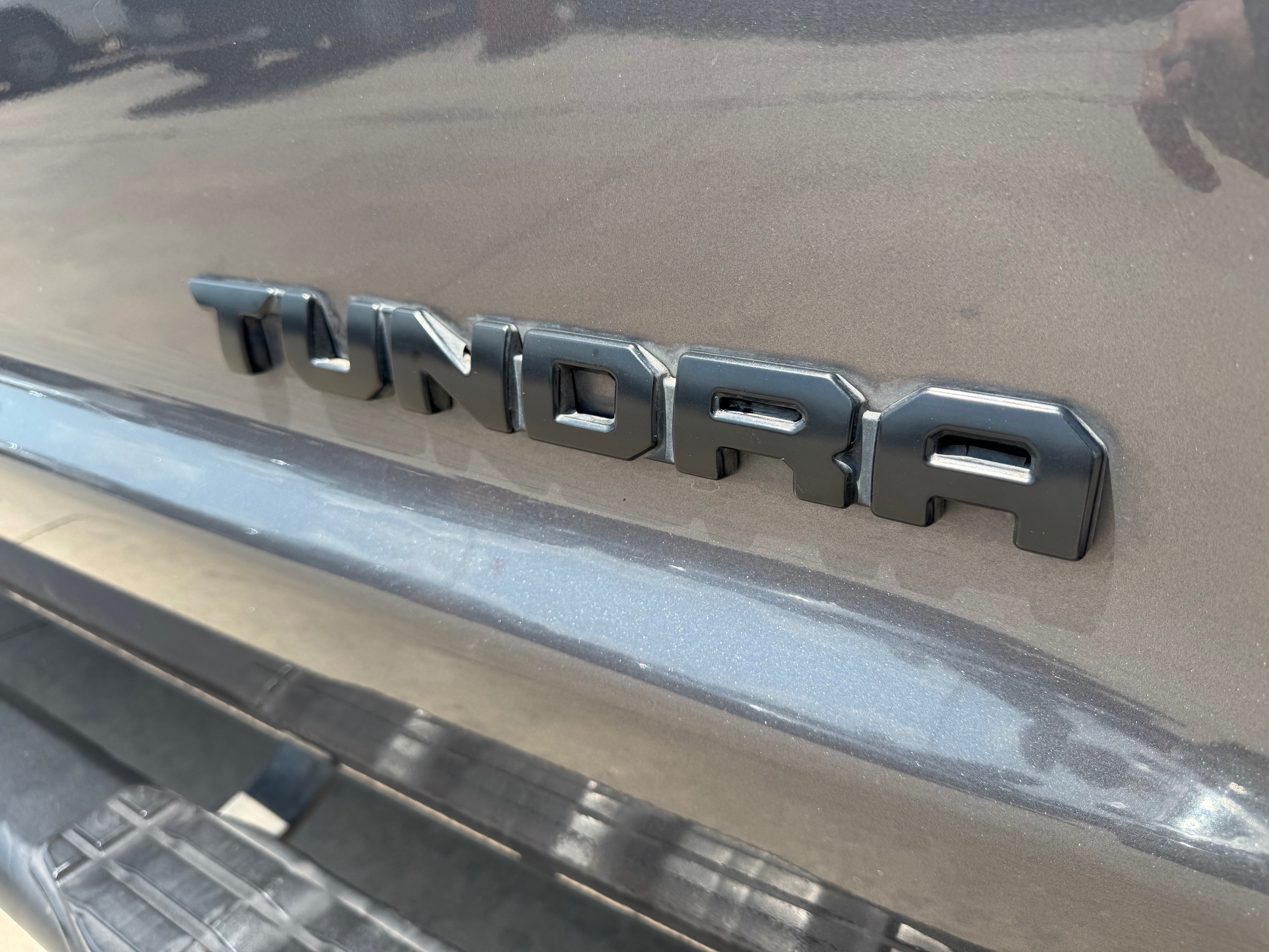 Toyota Tundra photo 9