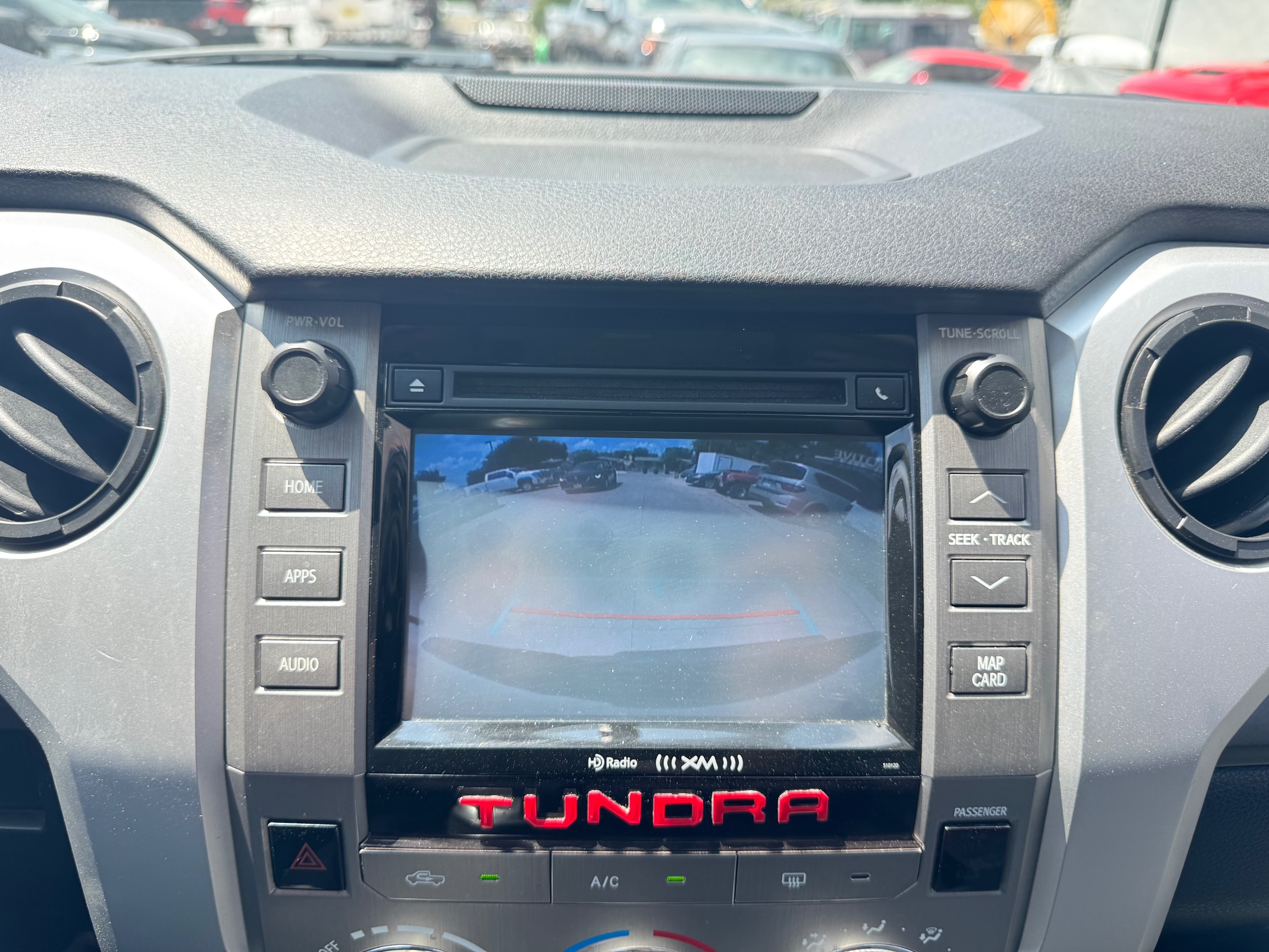 Toyota Tundra photo 20