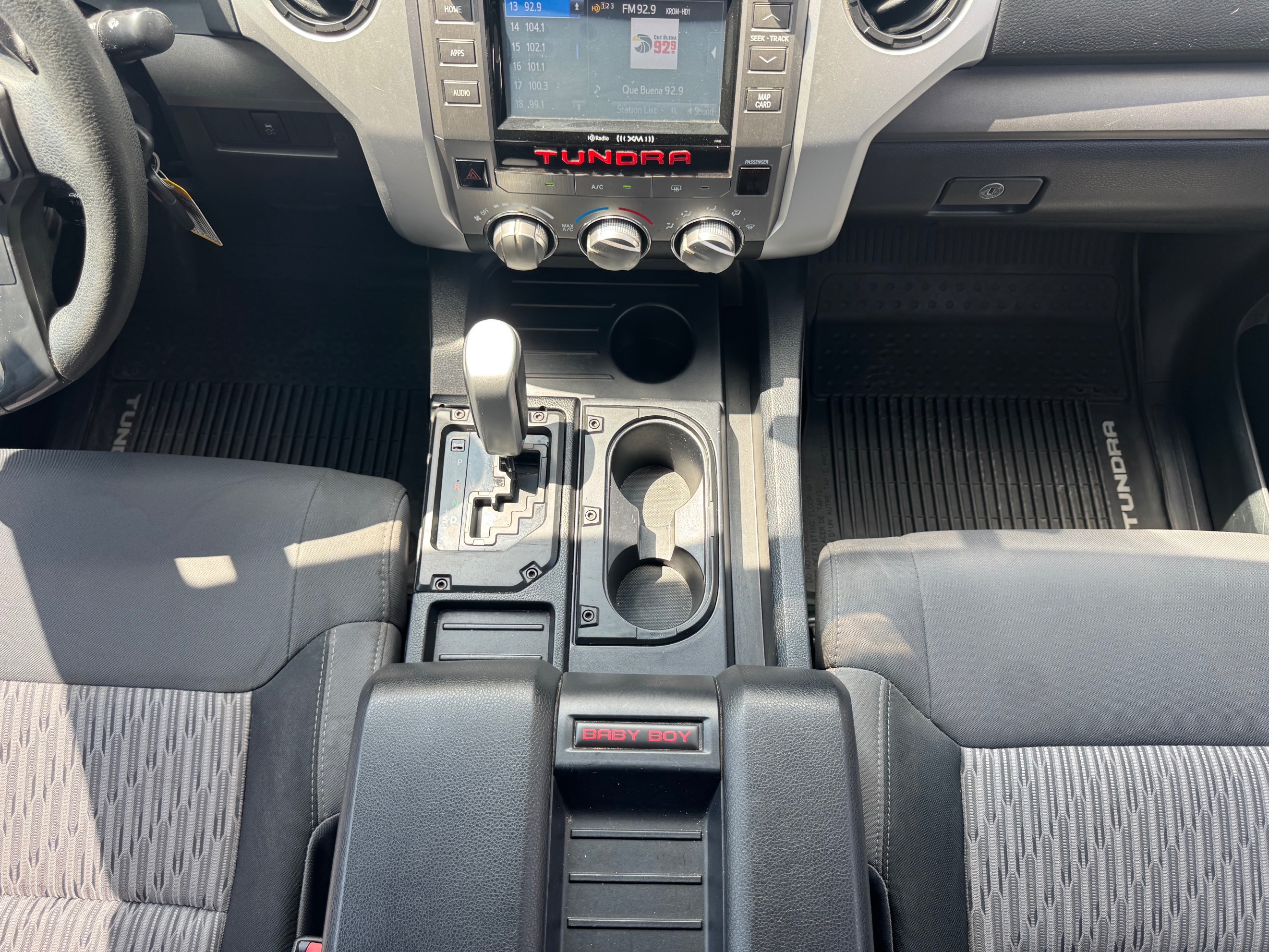Toyota Tundra photo 27