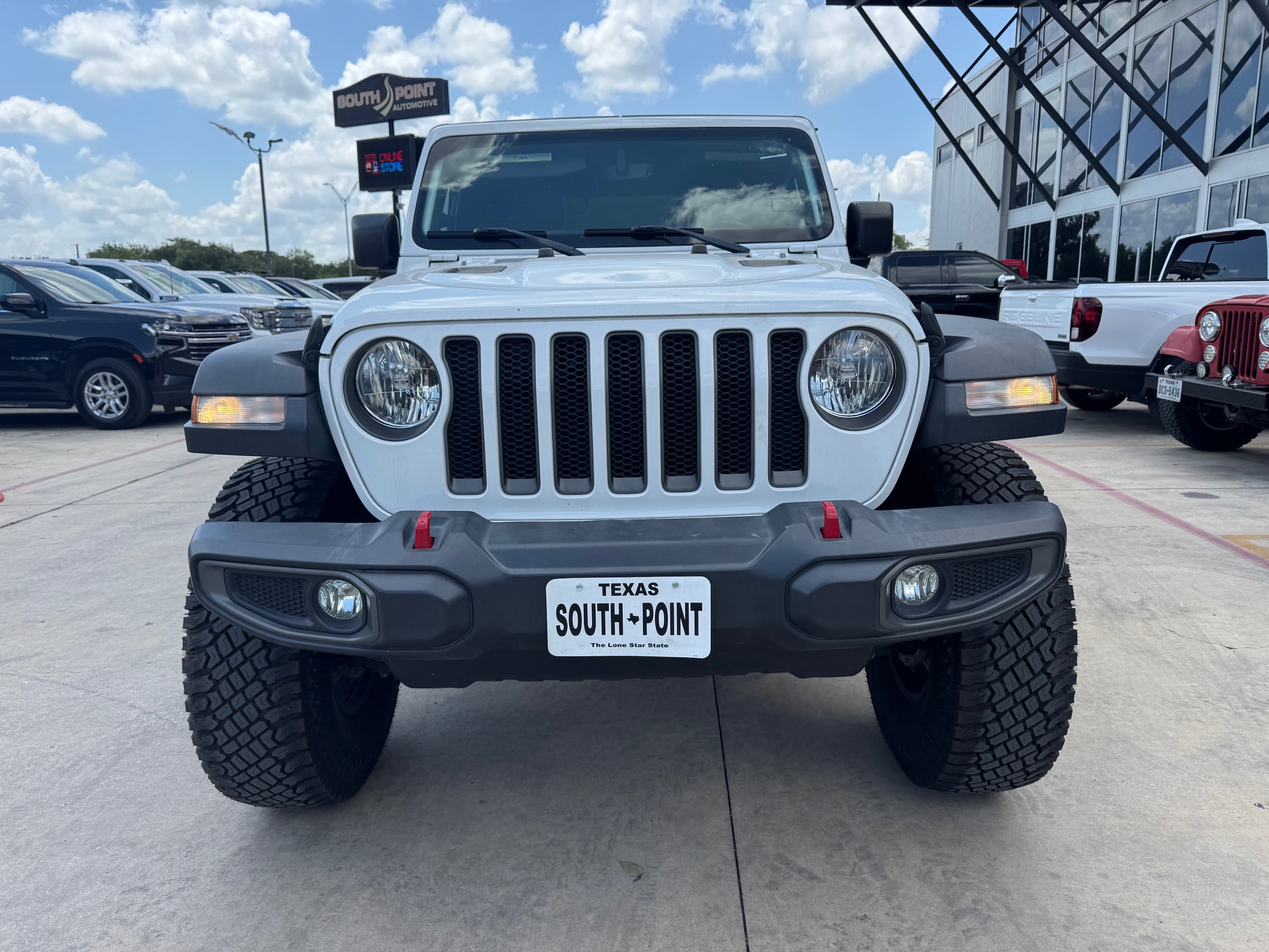 Jeep Wrangler photo 2