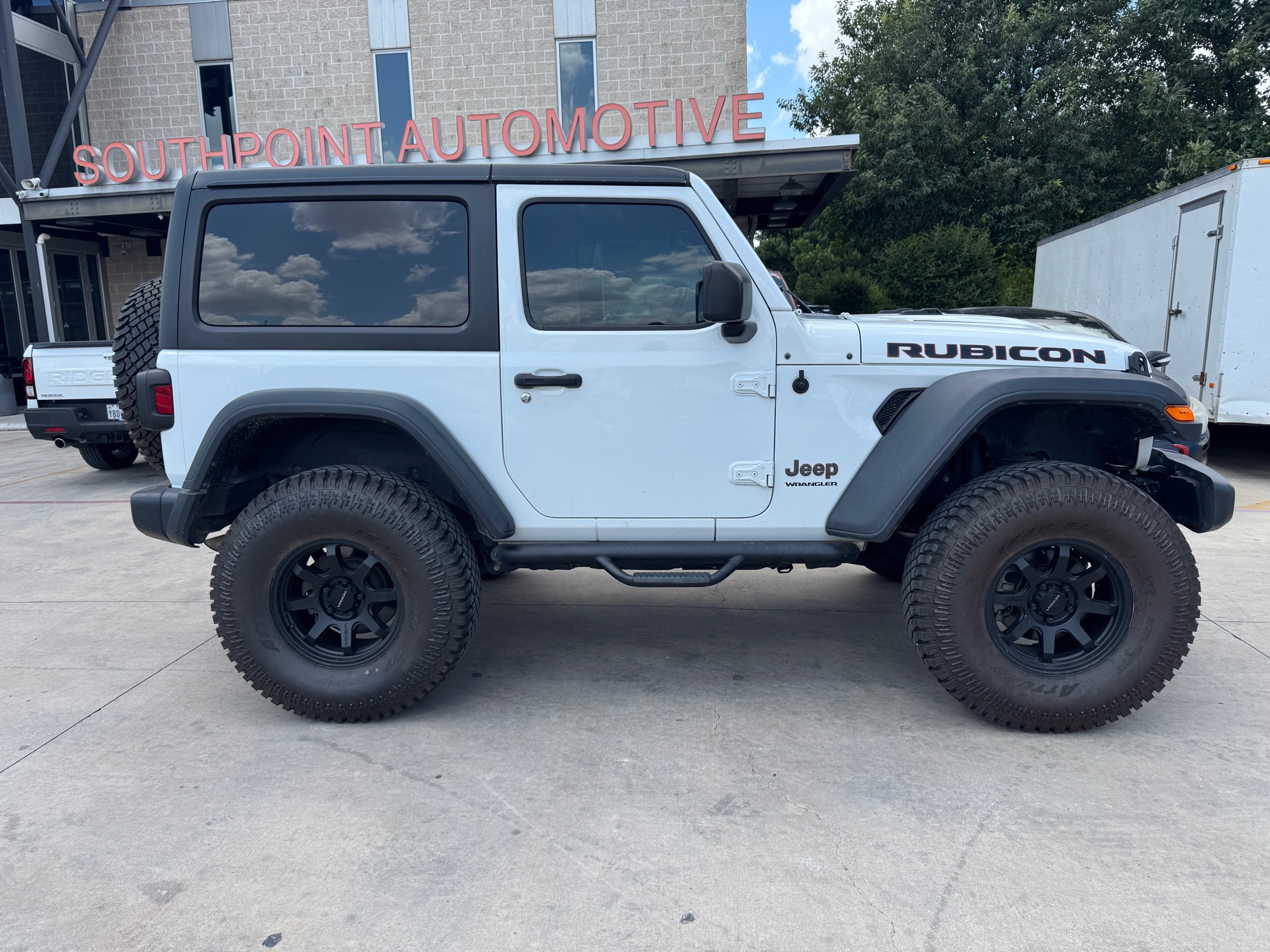 Jeep Wrangler photo 7