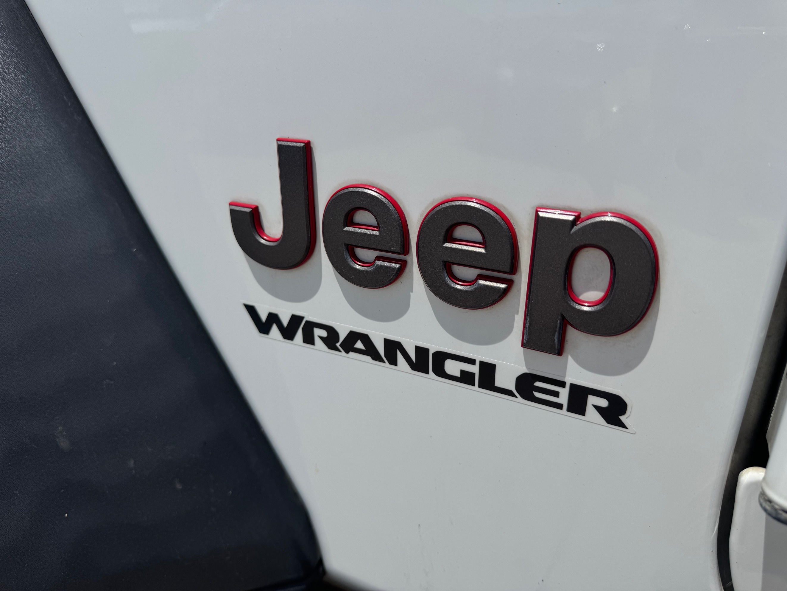 Jeep Wrangler photo 9