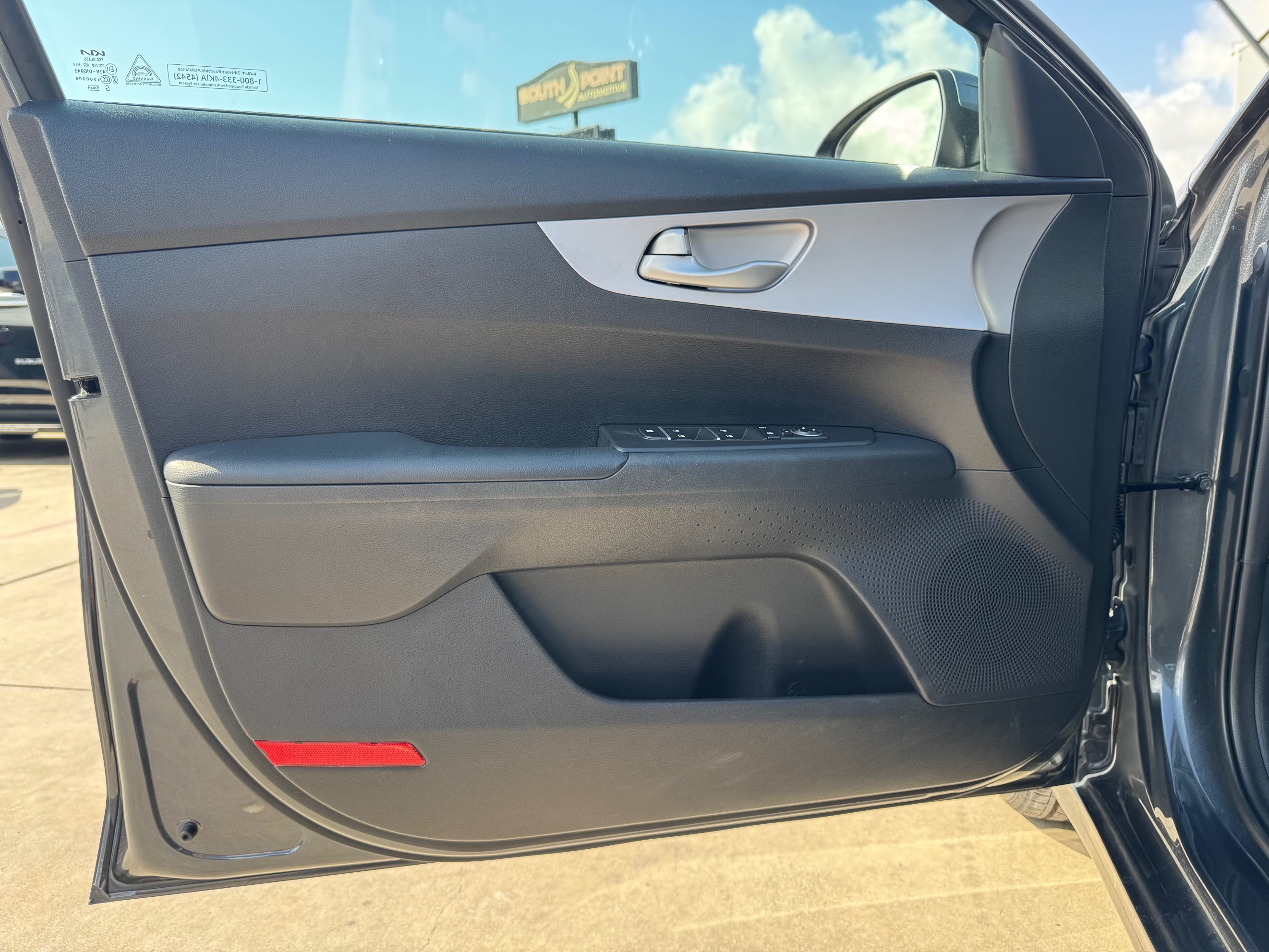 Kia Forte photo 10