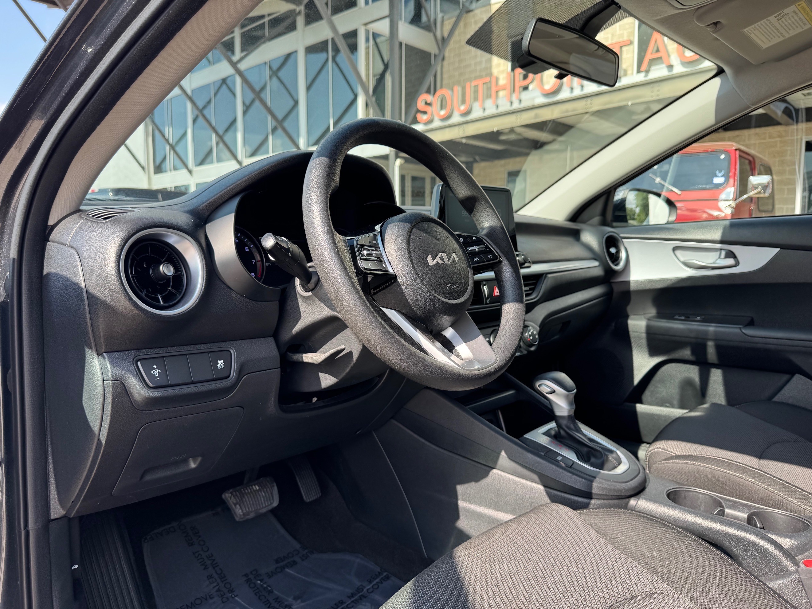 Kia Forte photo 11