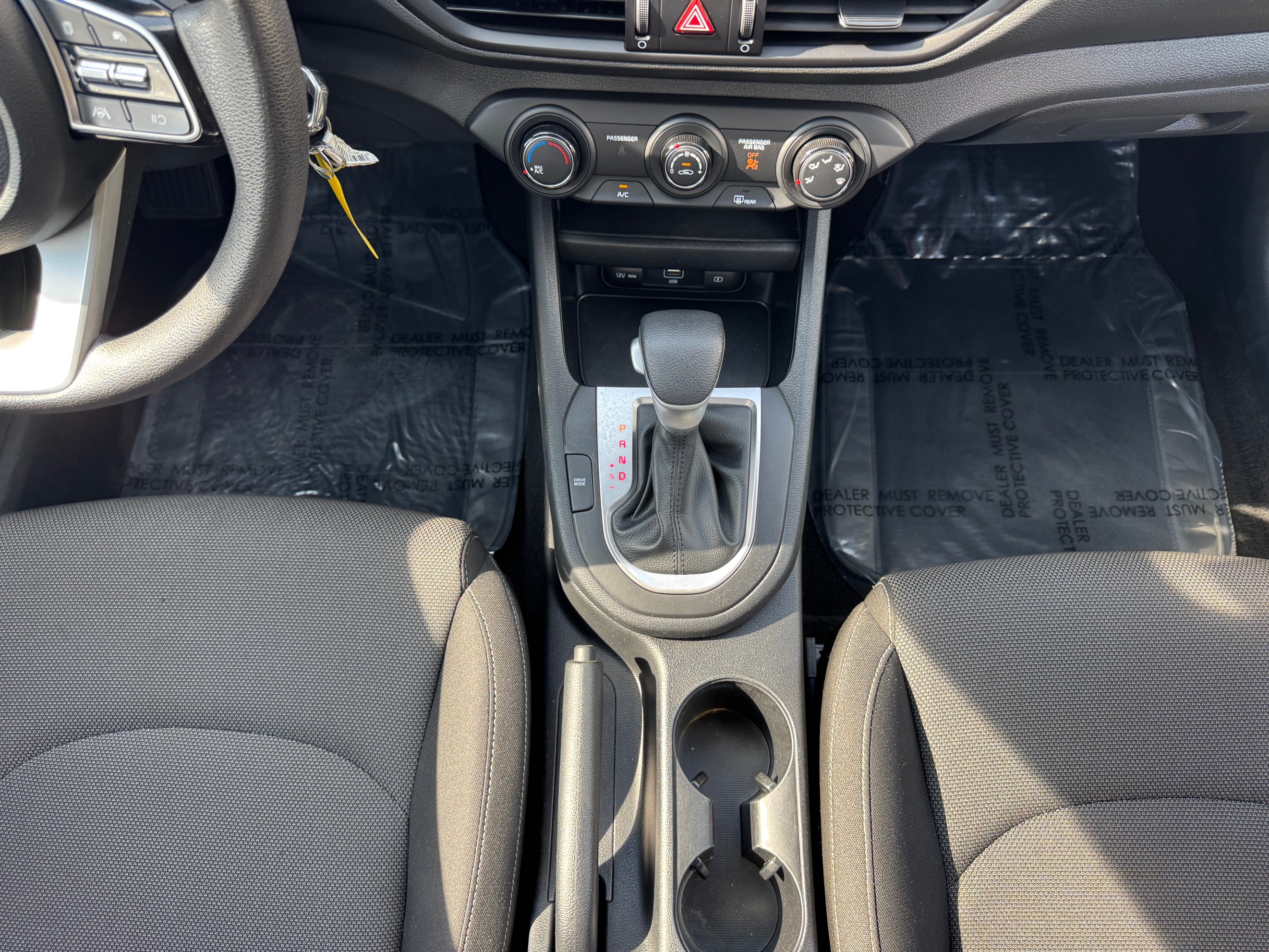 Kia Forte photo 24