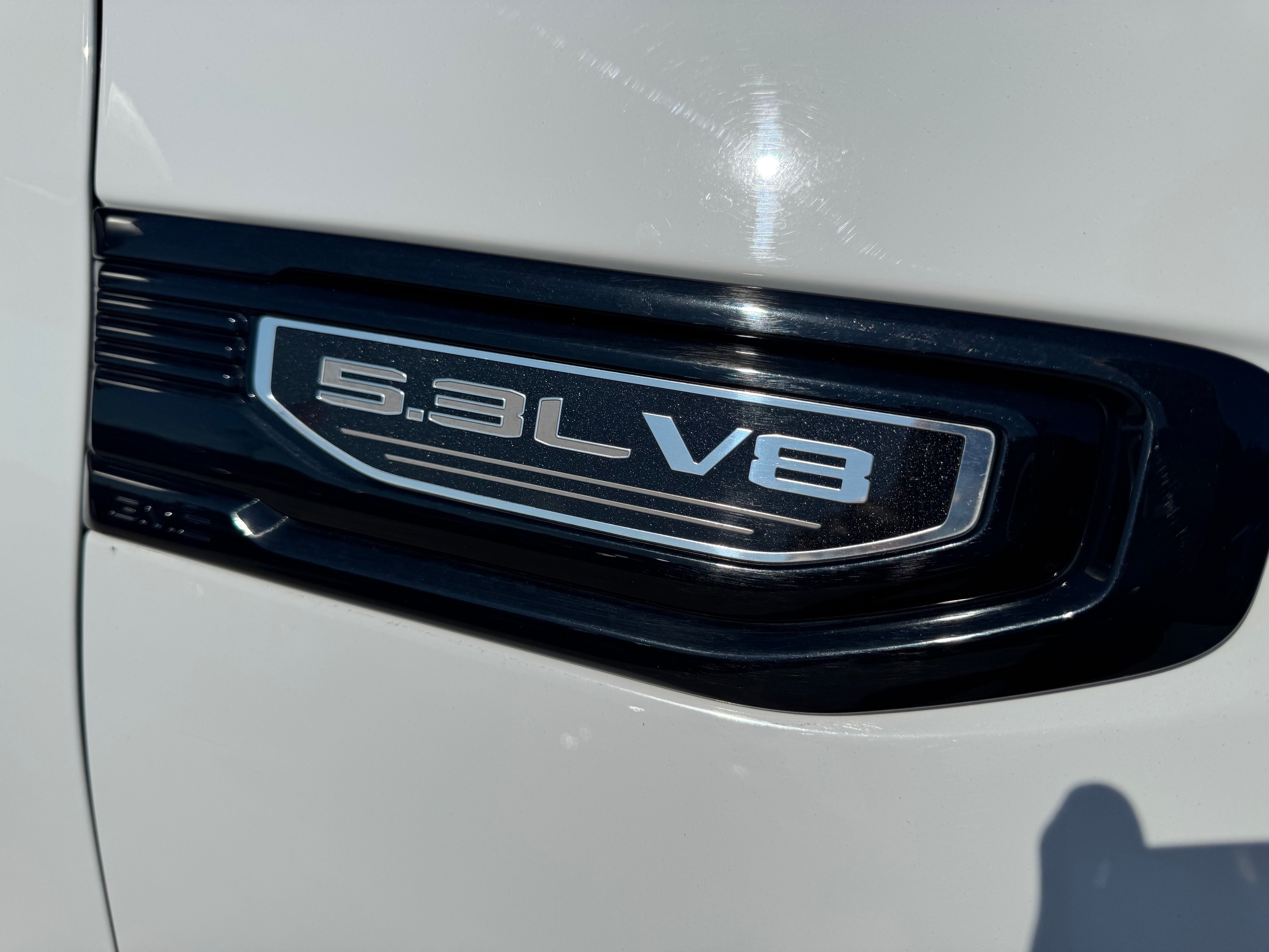 GMC Sierra photo 9