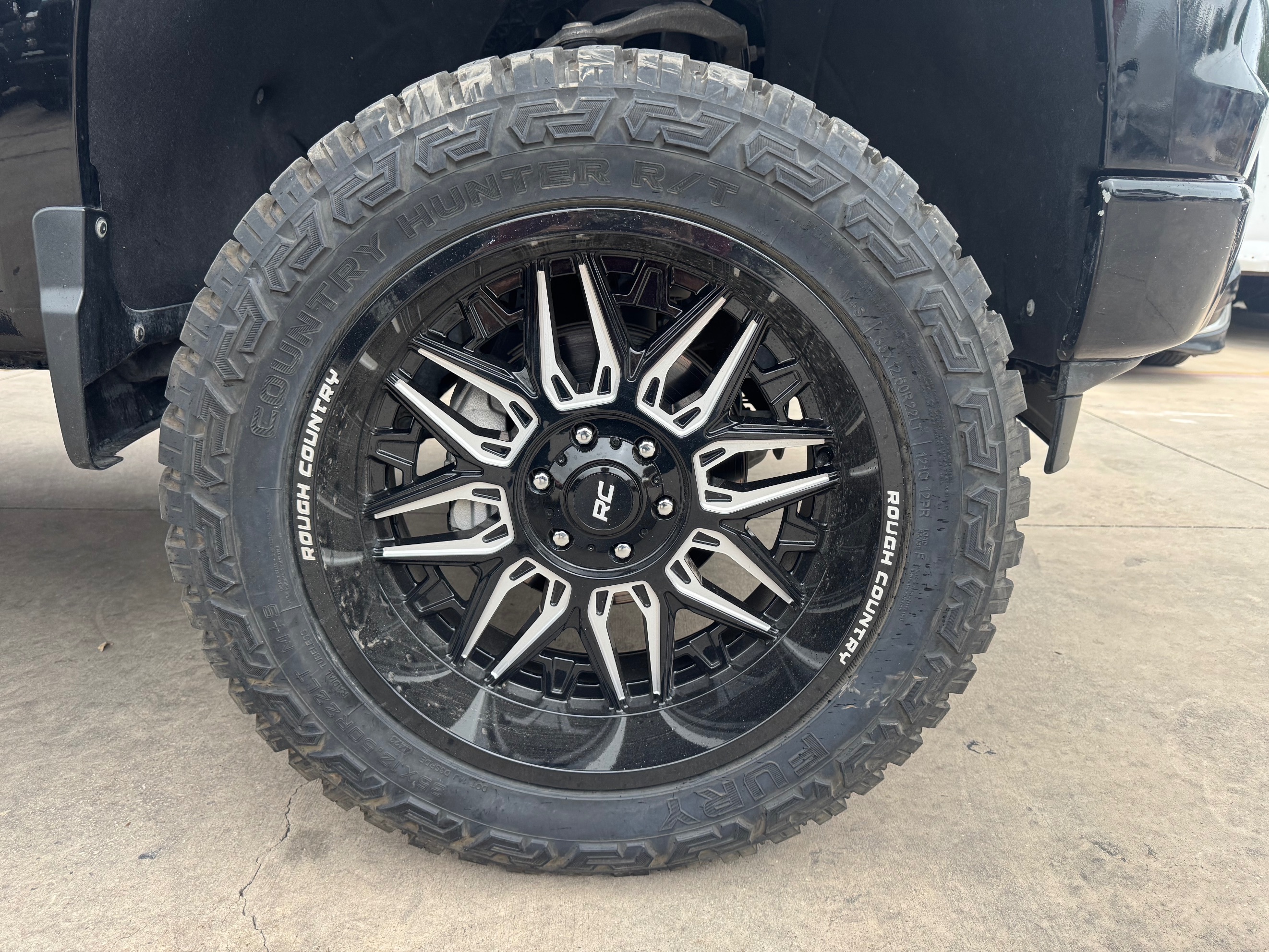 Chevrolet Silverado photo 13