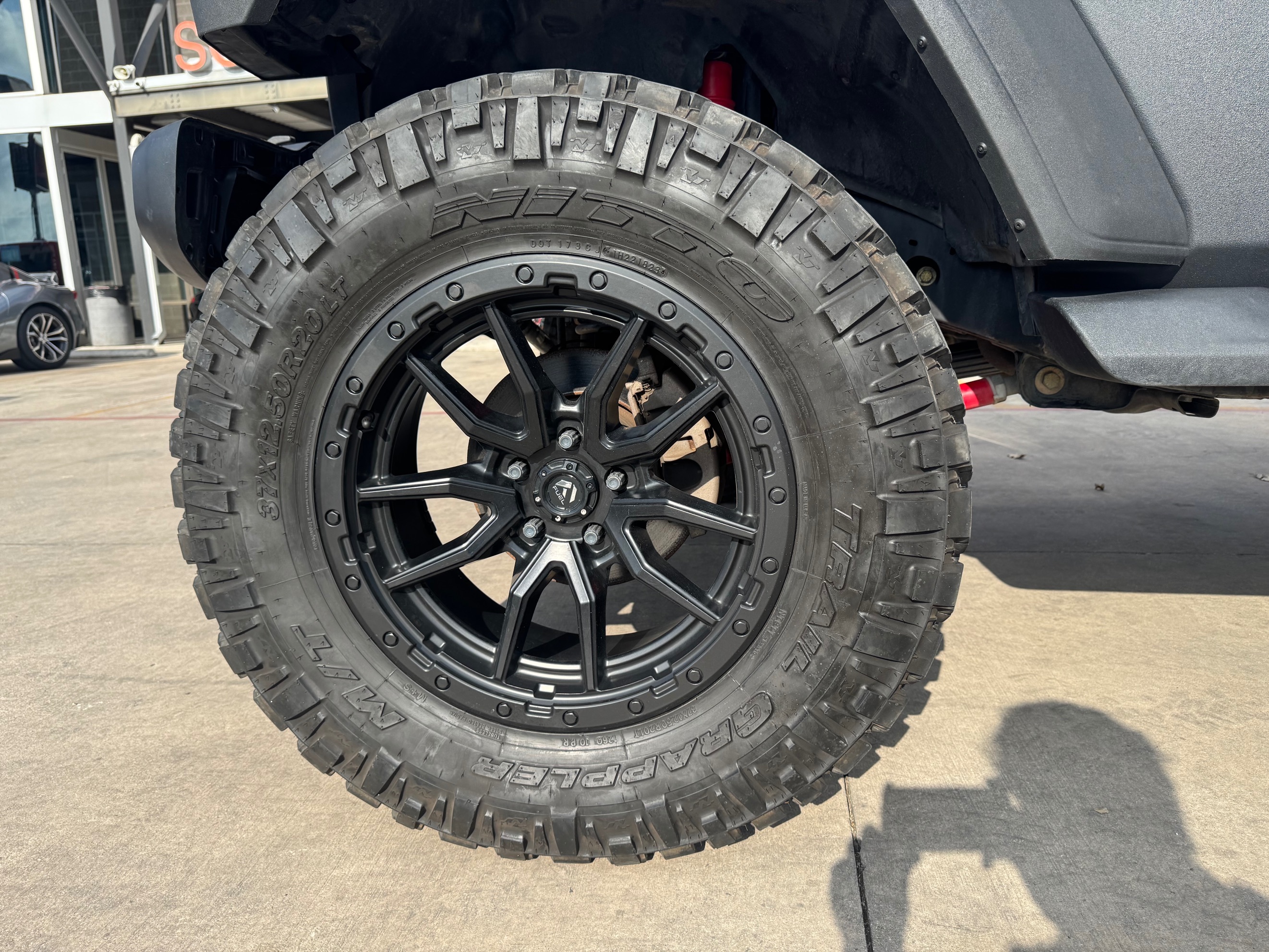 Jeep Gladiator photo 9