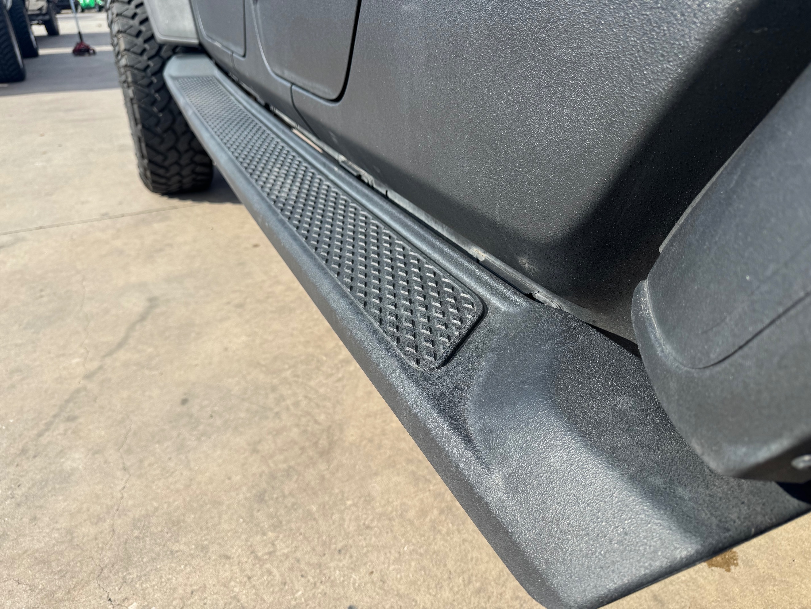 Jeep Gladiator photo 10