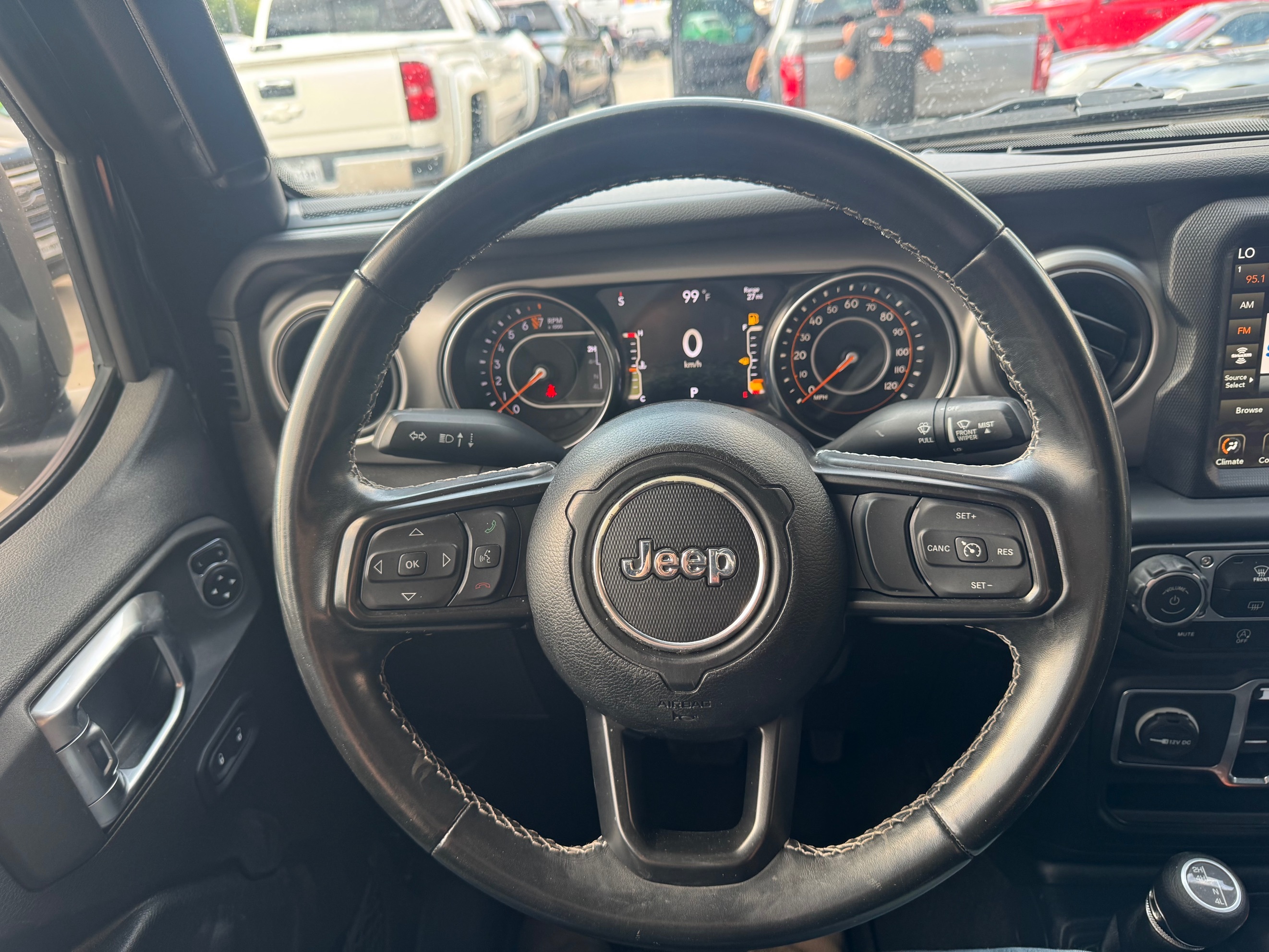 Jeep Gladiator photo 16