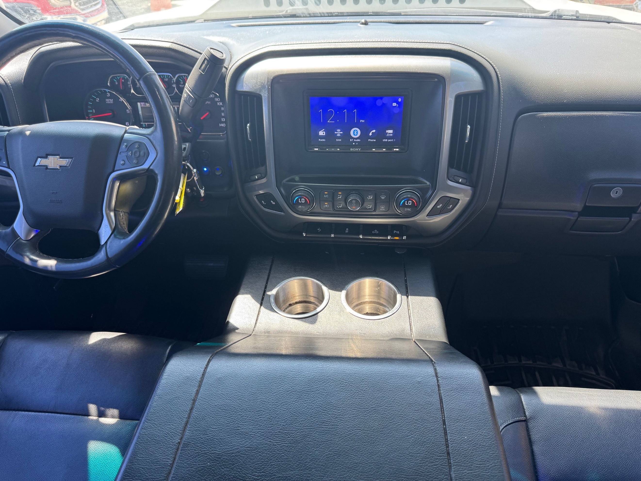 Chevrolet Silverado photo 31