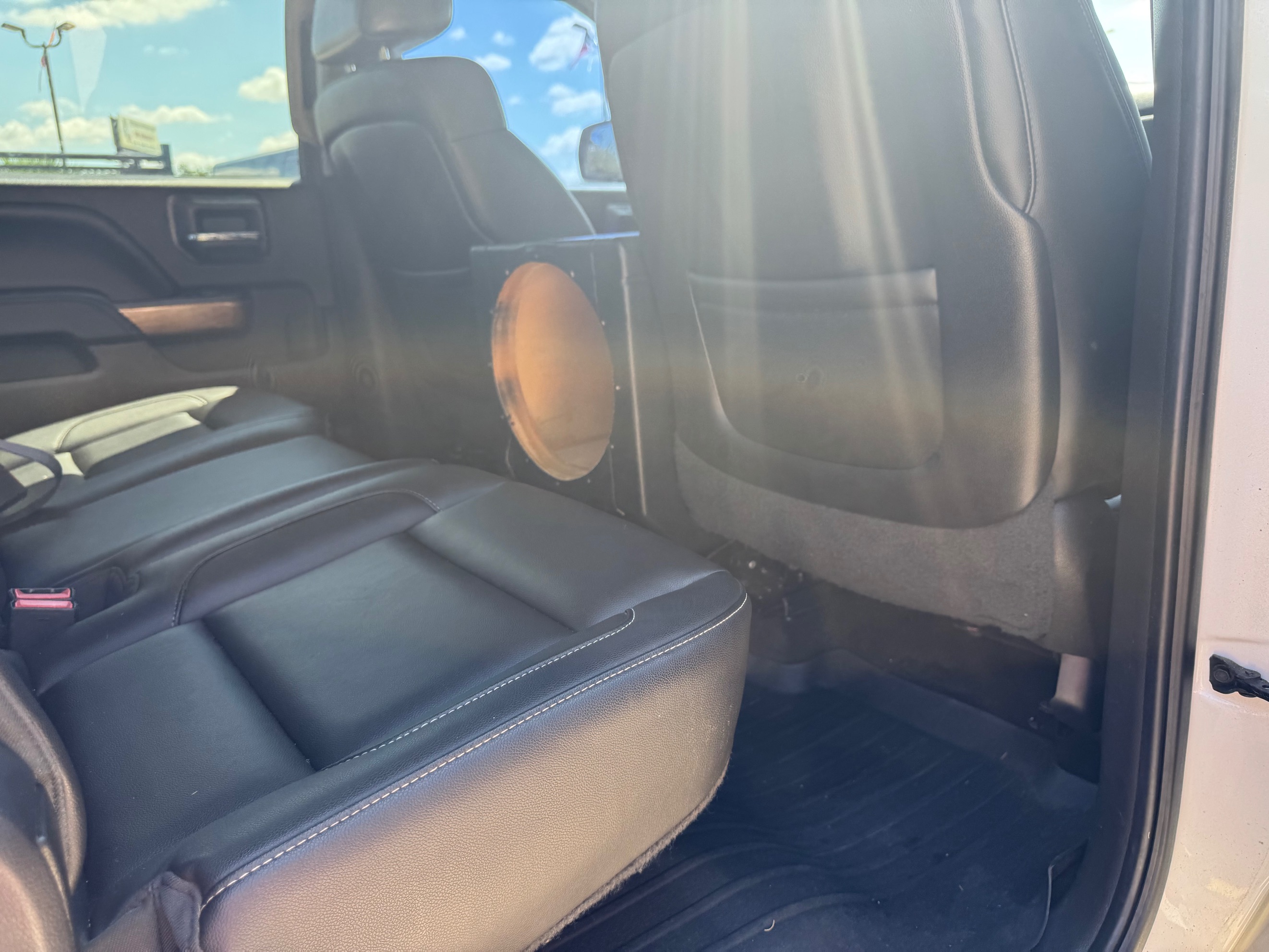 Chevrolet Silverado photo 35