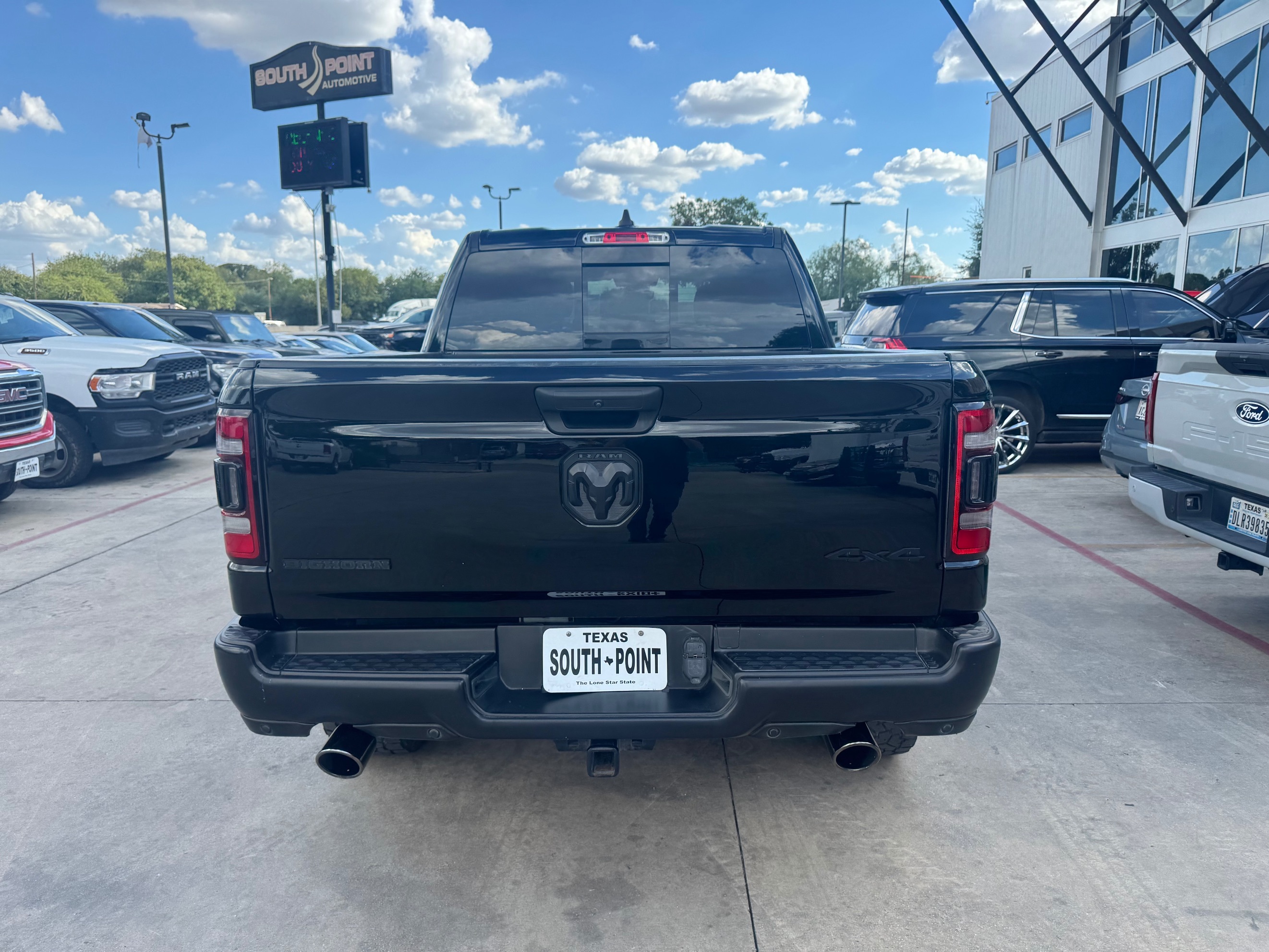 Ram 1500 photo 5