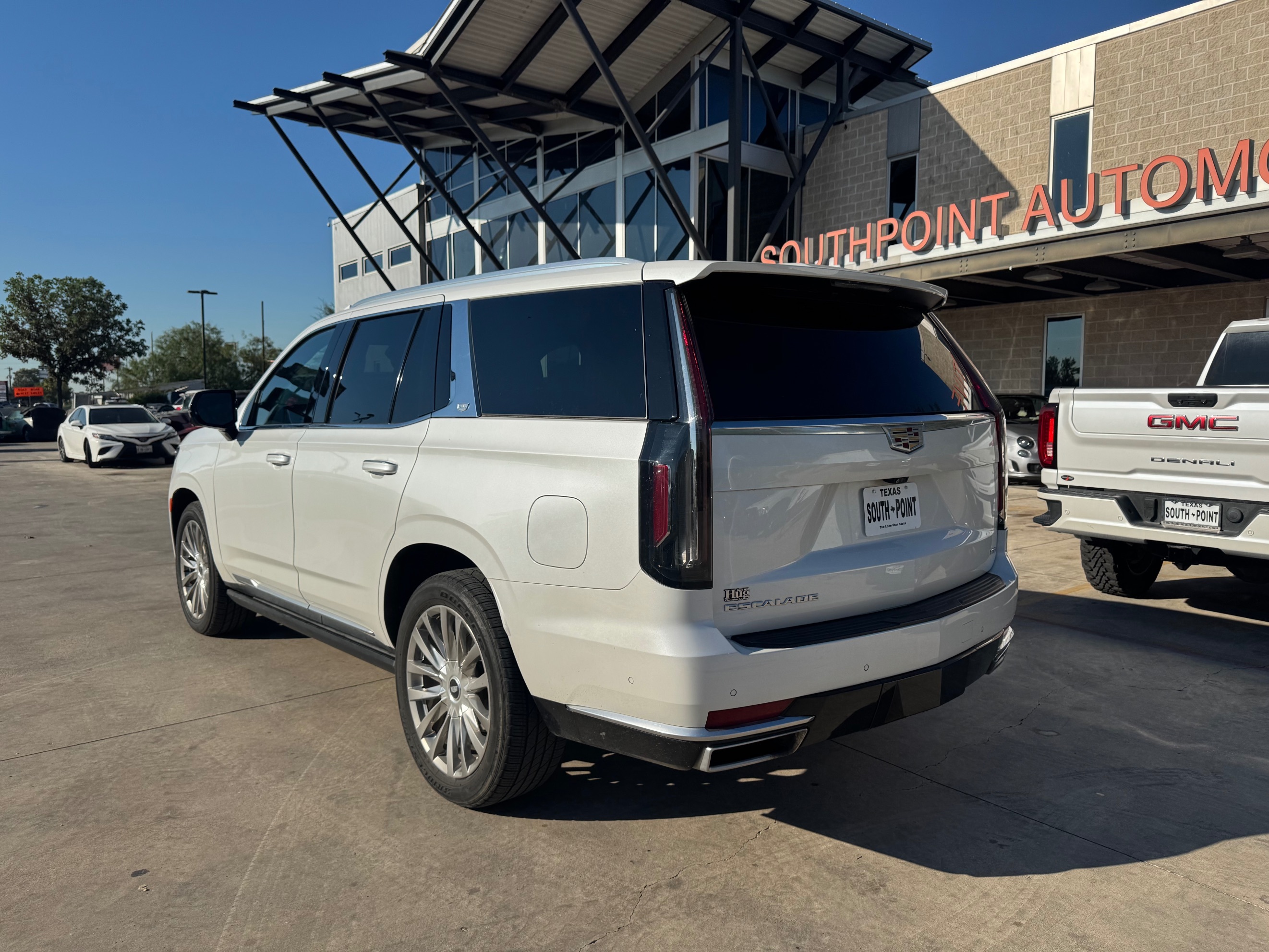 Photo 4 of this Cadillac Escalade