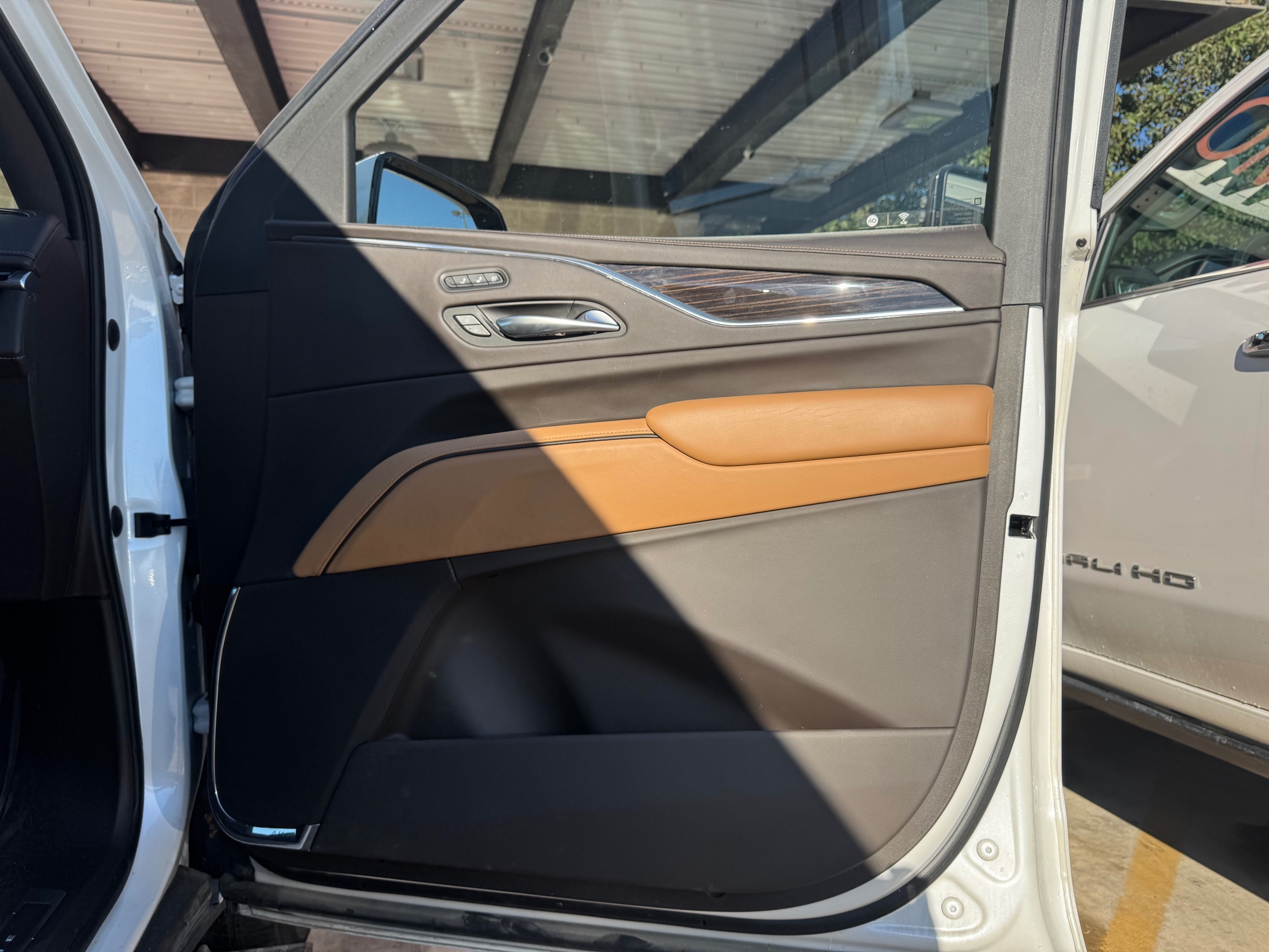 Photo 21 of this Cadillac Escalade