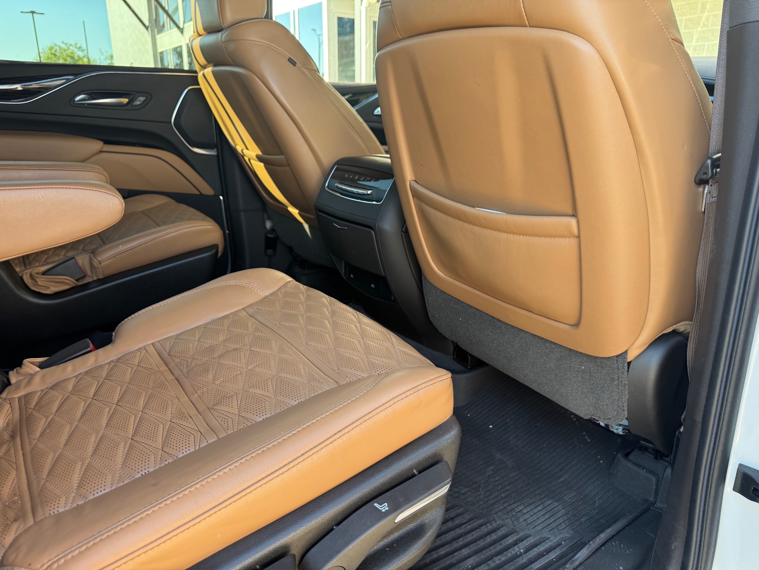 Photo 30 of this Cadillac Escalade