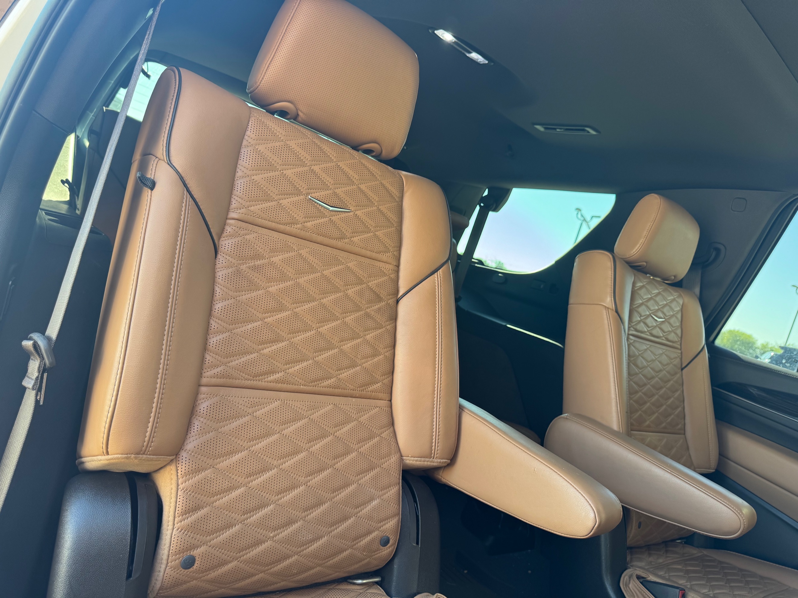 Photo 31 of this Cadillac Escalade