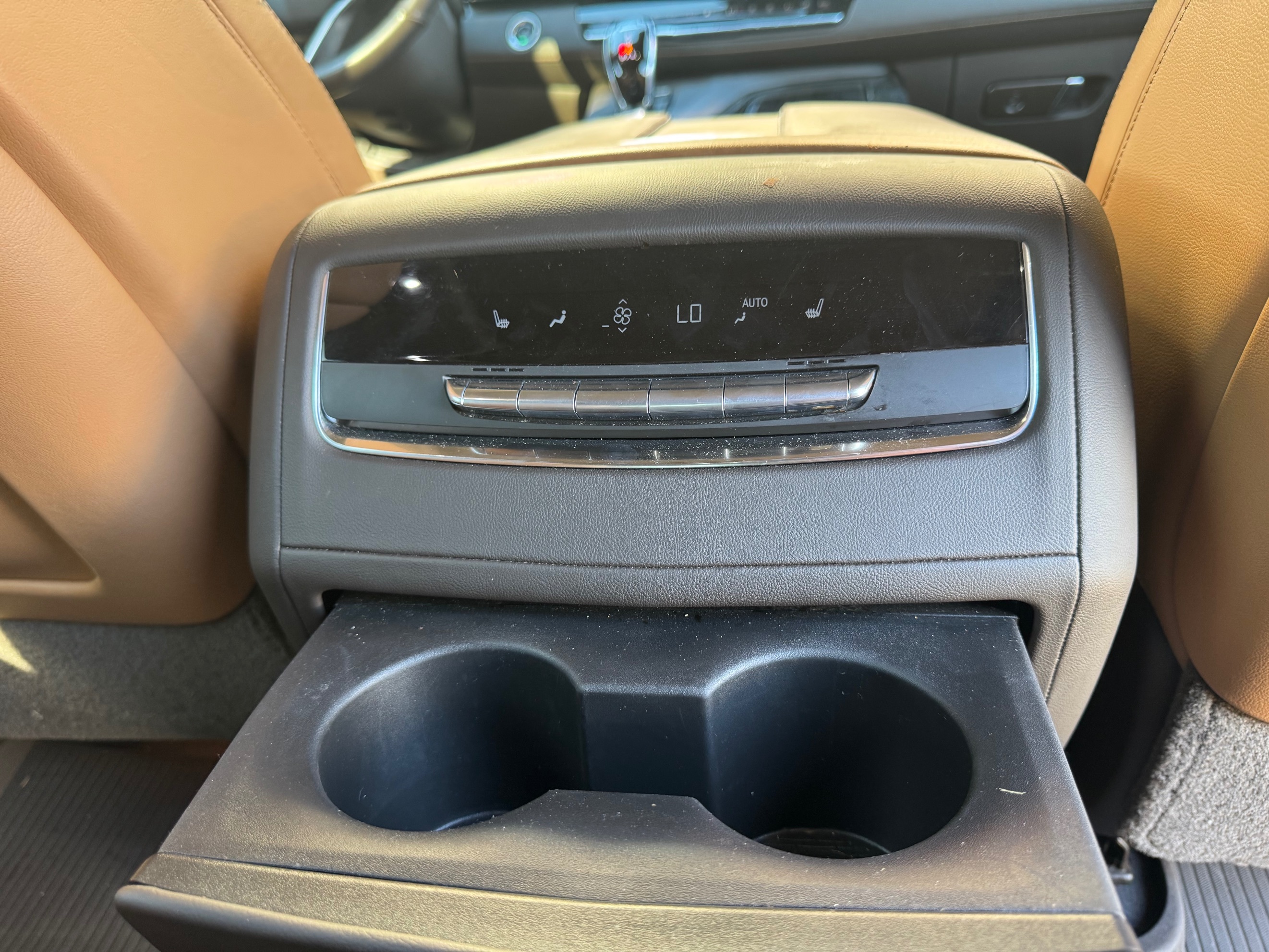 Photo 32 of this Cadillac Escalade