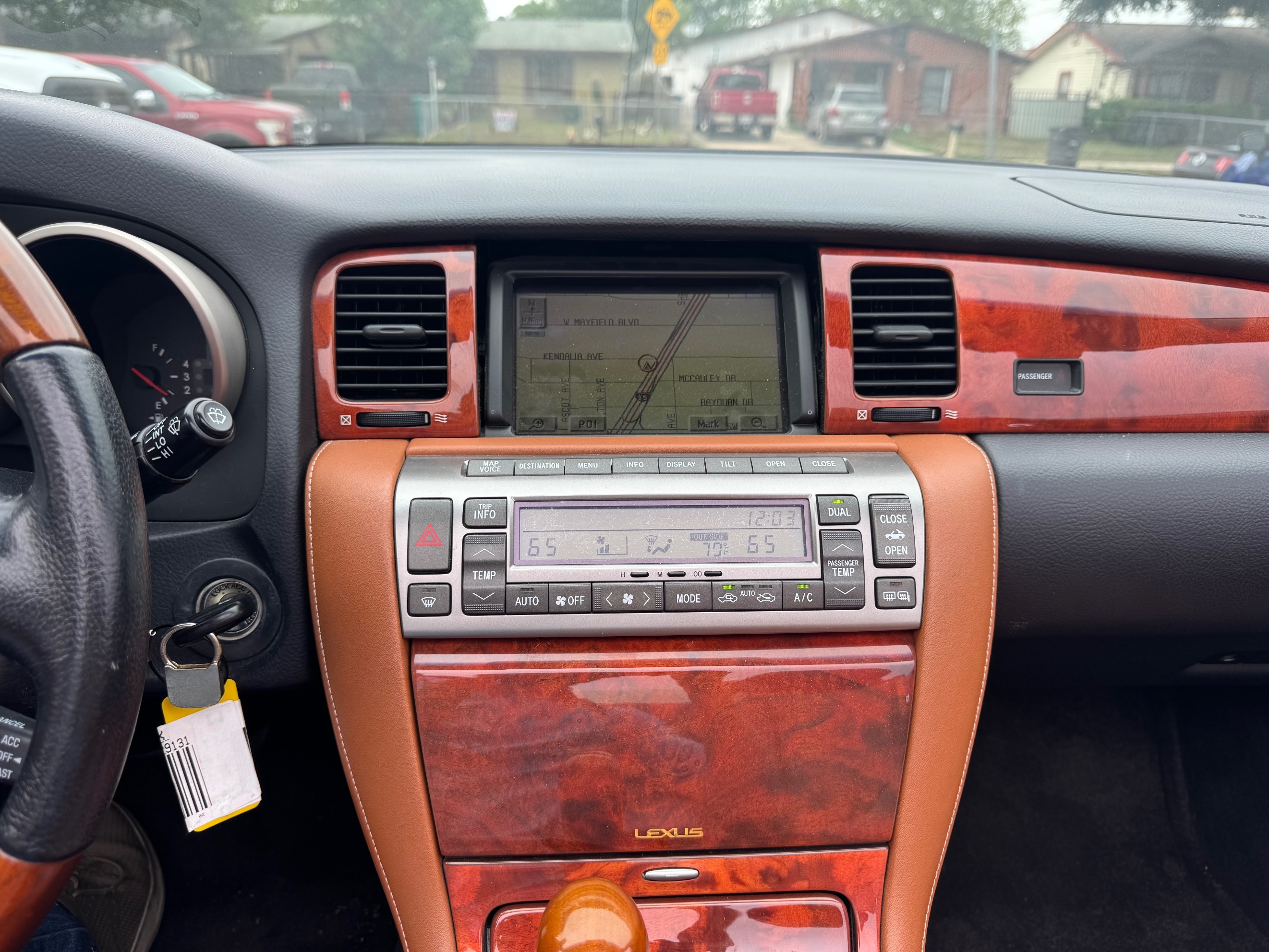 Lexus SC photo 17