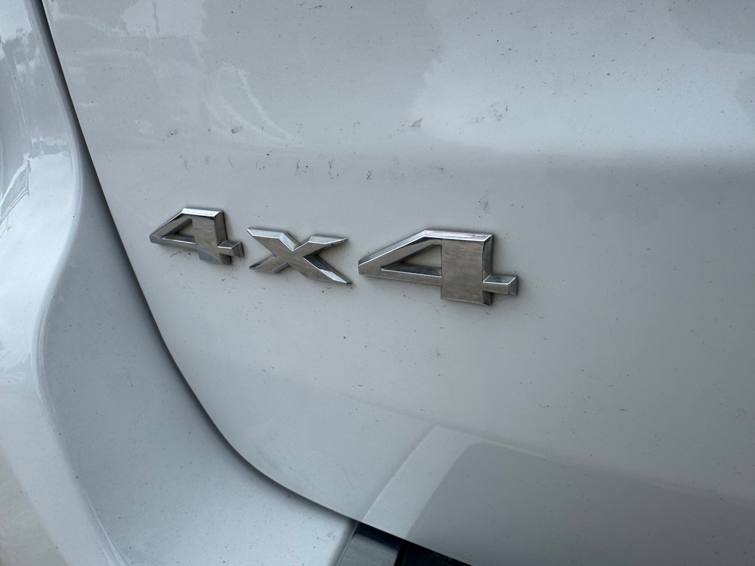 Jeep Grand Cherokee photo 11