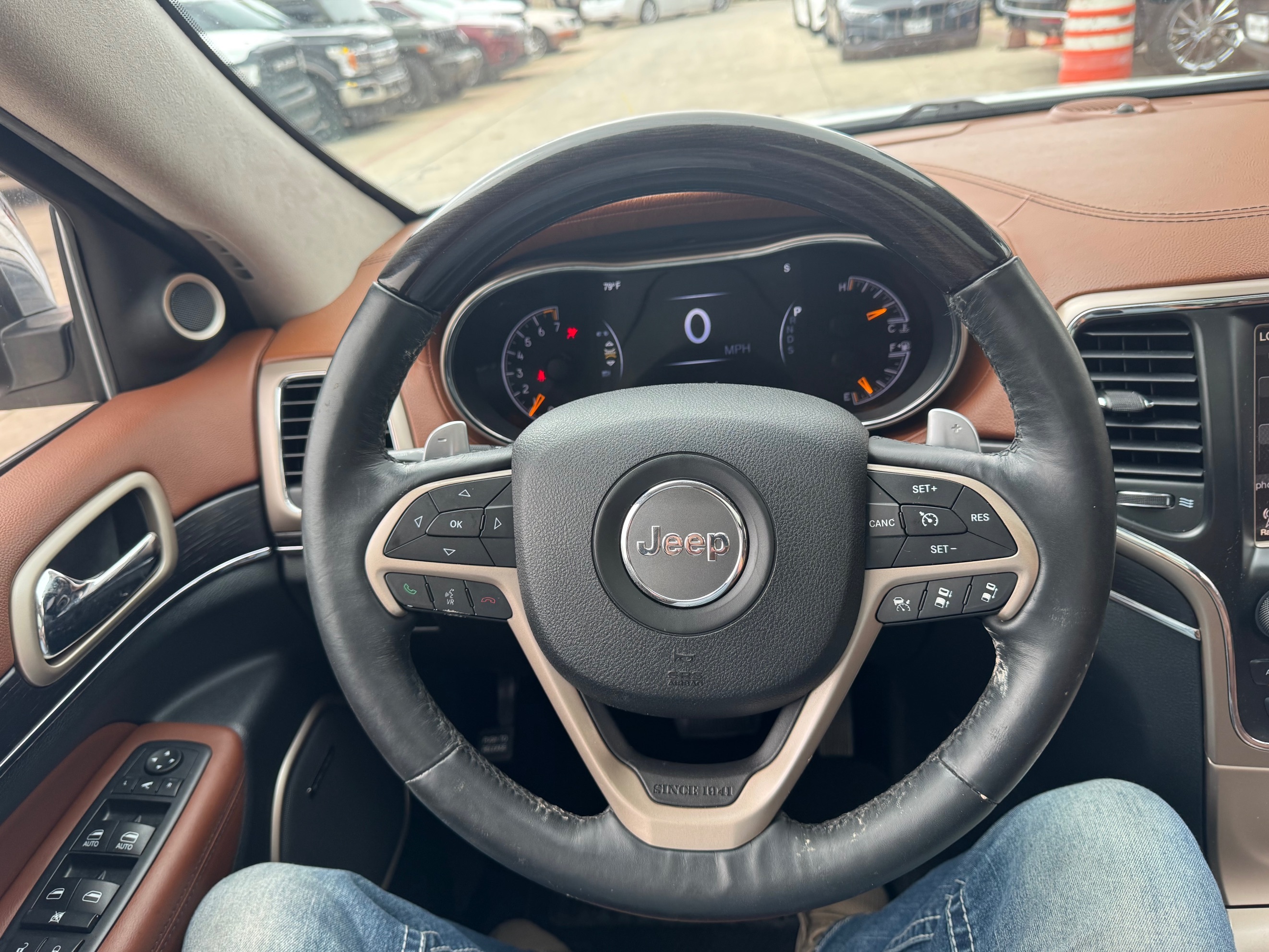 Jeep Grand Cherokee photo 20