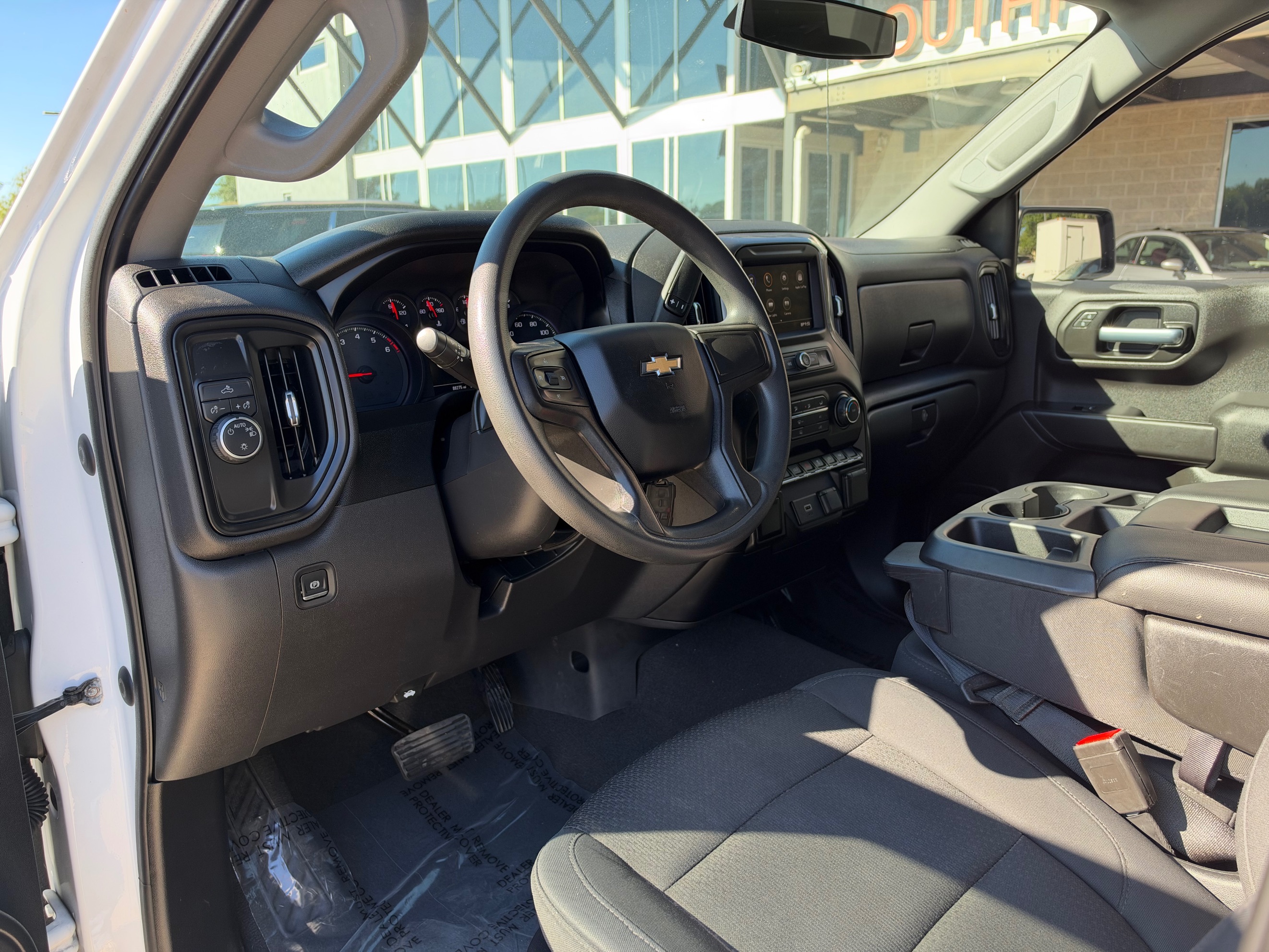 Chevrolet Silverado photo 15
