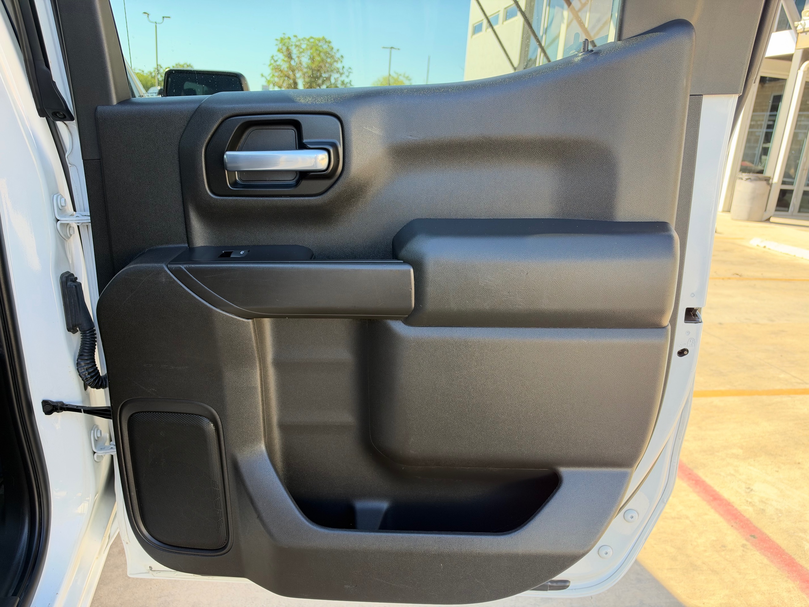 Chevrolet Silverado photo 28