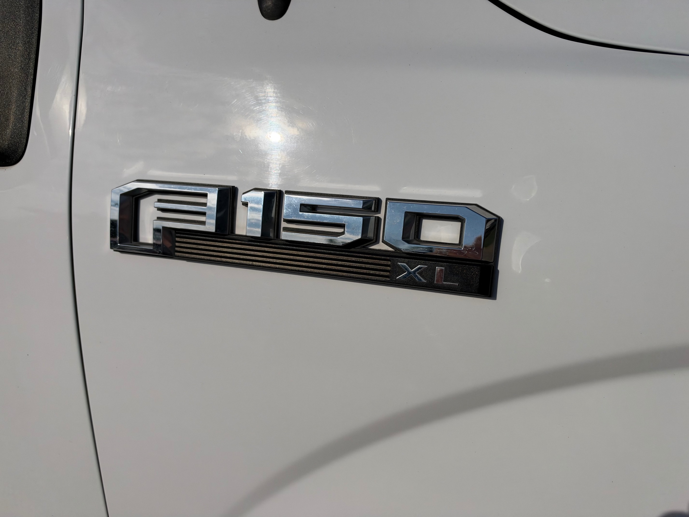 Ford F-150 photo 11