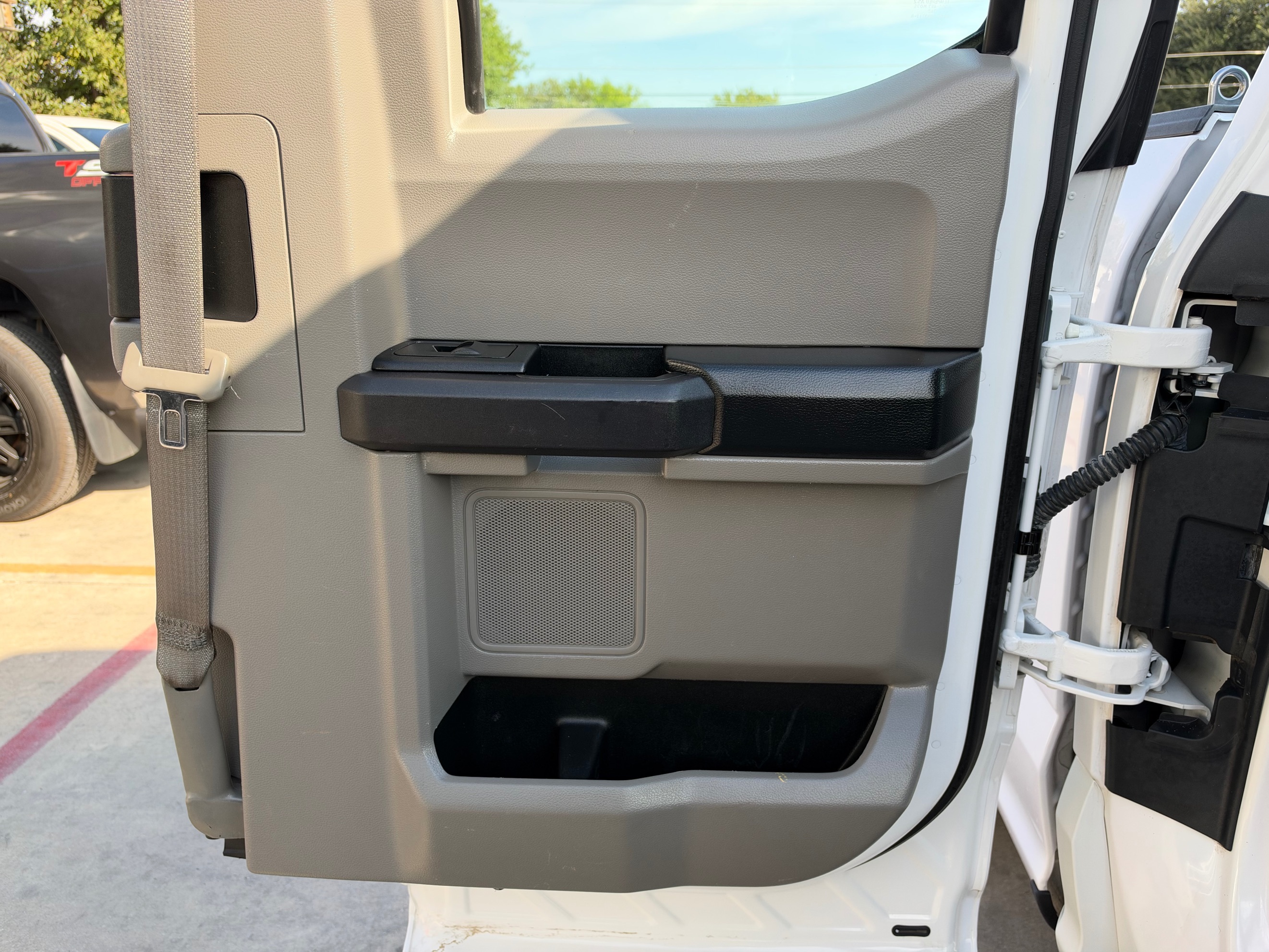 Ford F-150 photo 25