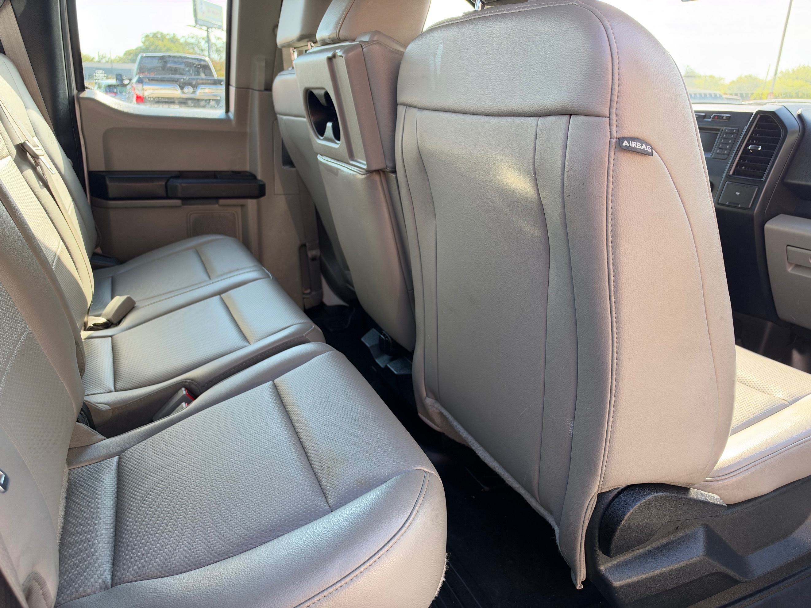 Ford F-150 photo 26