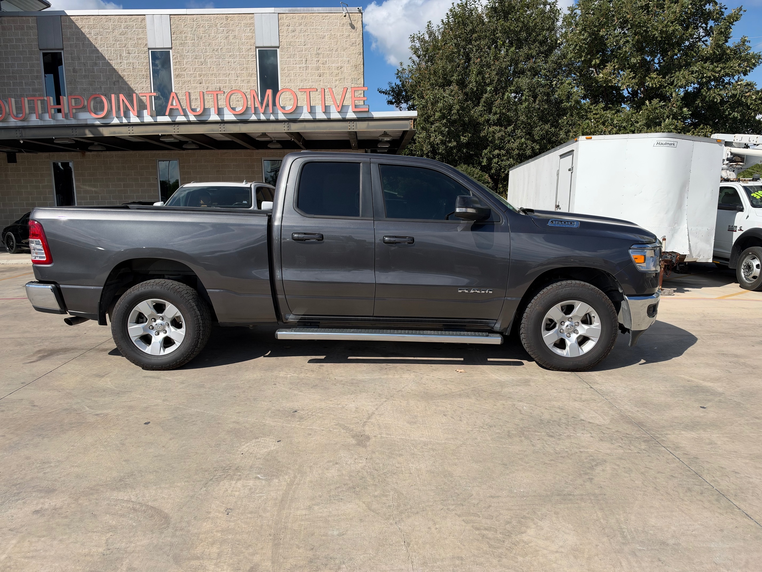 Photo 7 of this Ram 1500