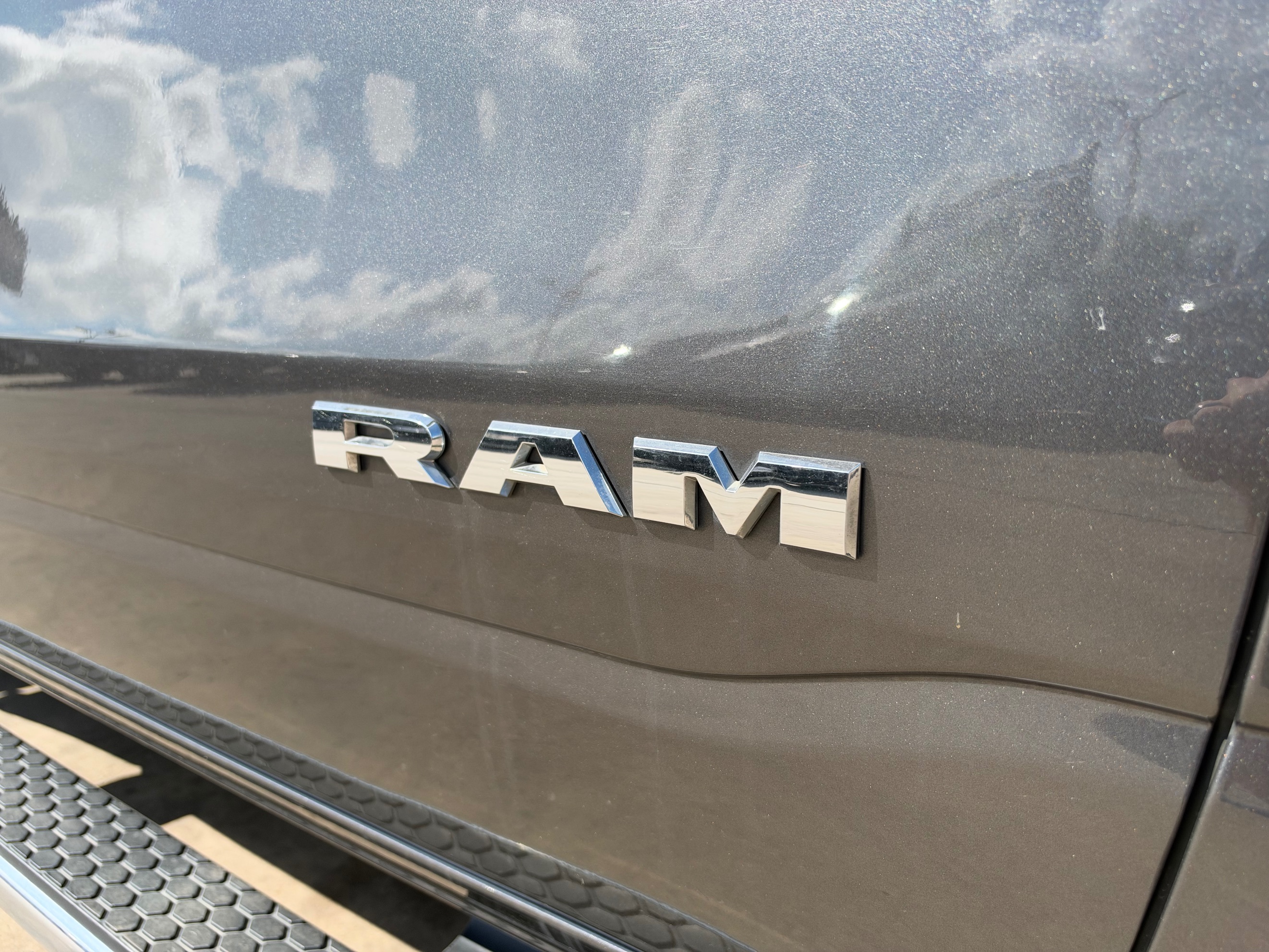 Photo 9 of this Ram 1500