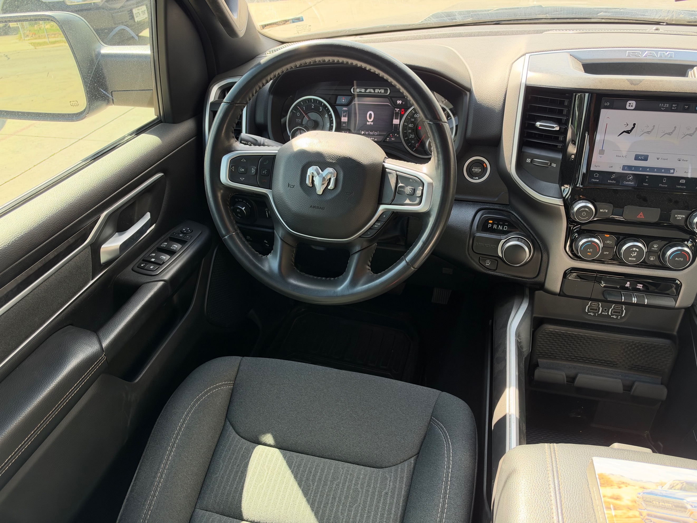 Photo 29 of this Ram 1500