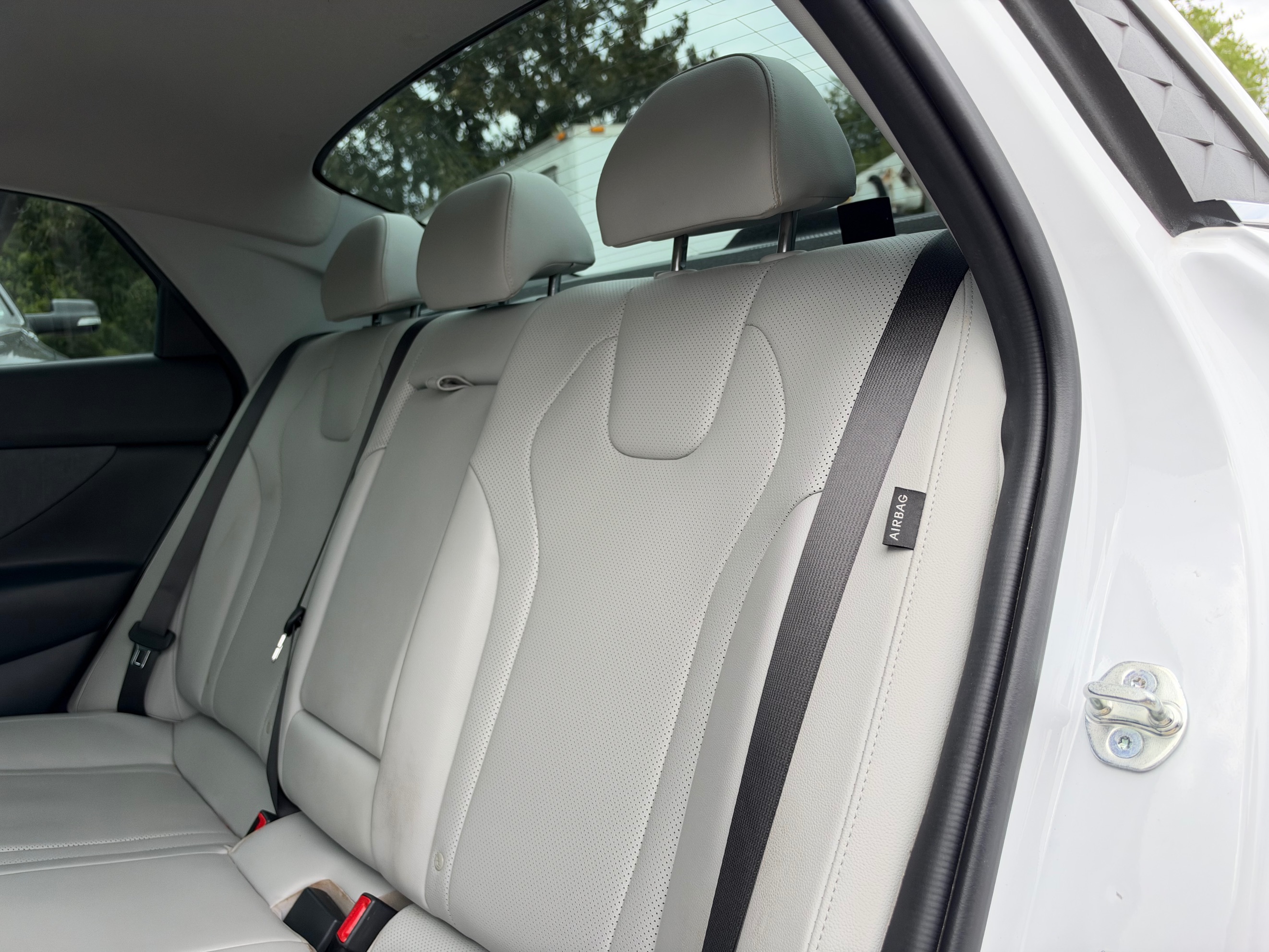 Hyundai Elantra photo 34