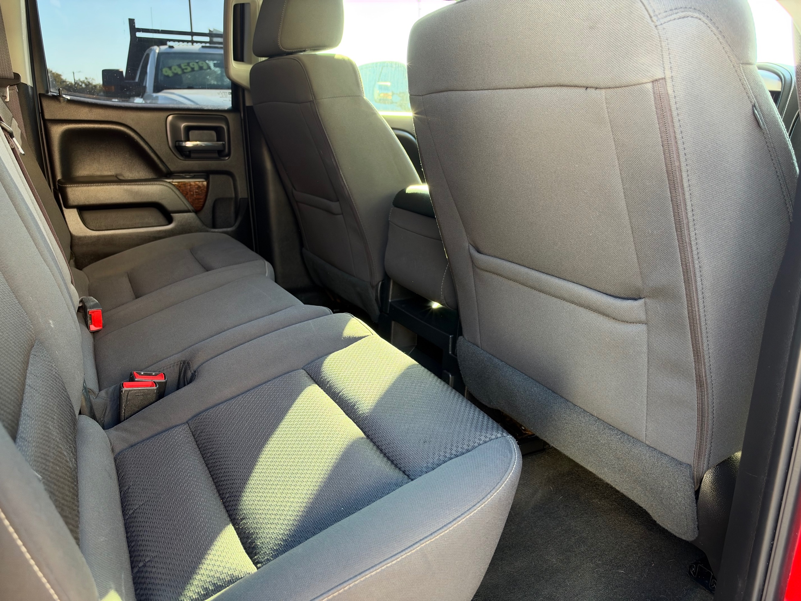 Photo 29 of this GMC Sierra 1500