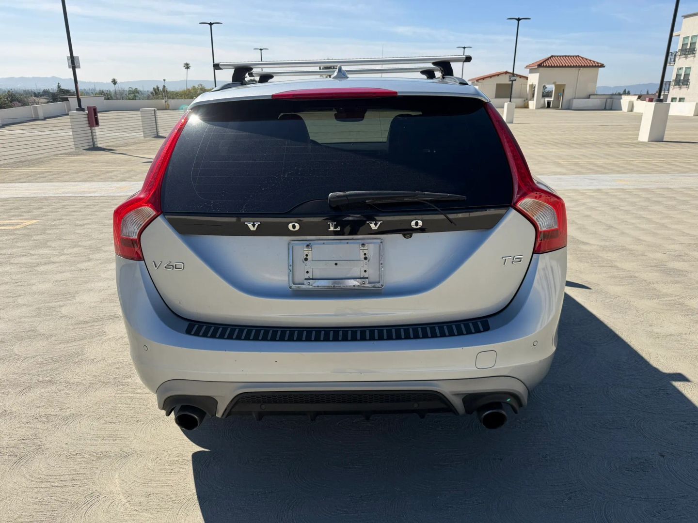 2017 Volvo V60 Dynamic - Photo 4