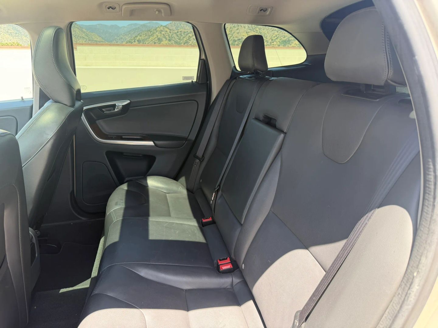 2017 Volvo XC60 T5 Inscription - Photo 10