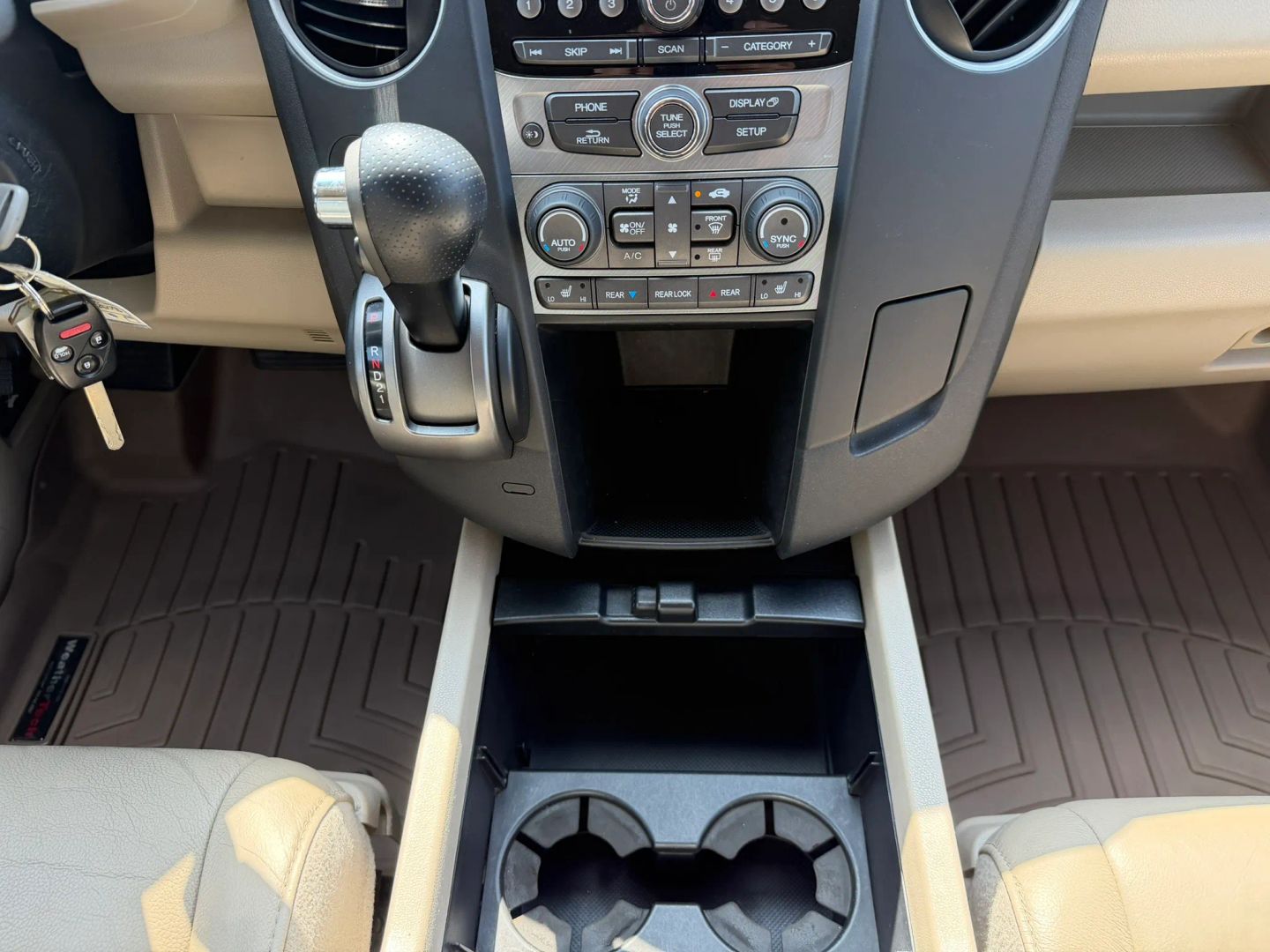 2012 Honda Pilot EX-L - Photo 24