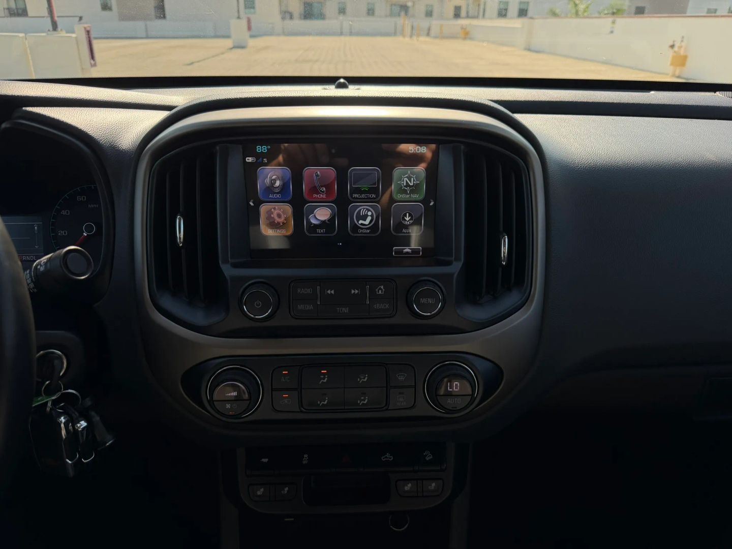 2017 Chevrolet Colorado Z71 - Photo 16