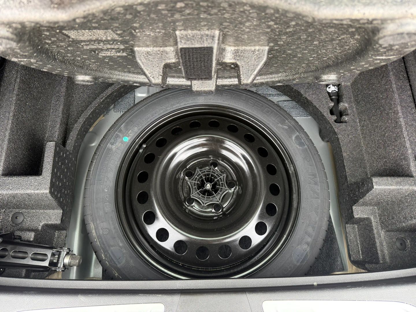 2019 Buick Envision Essence - Photo 21