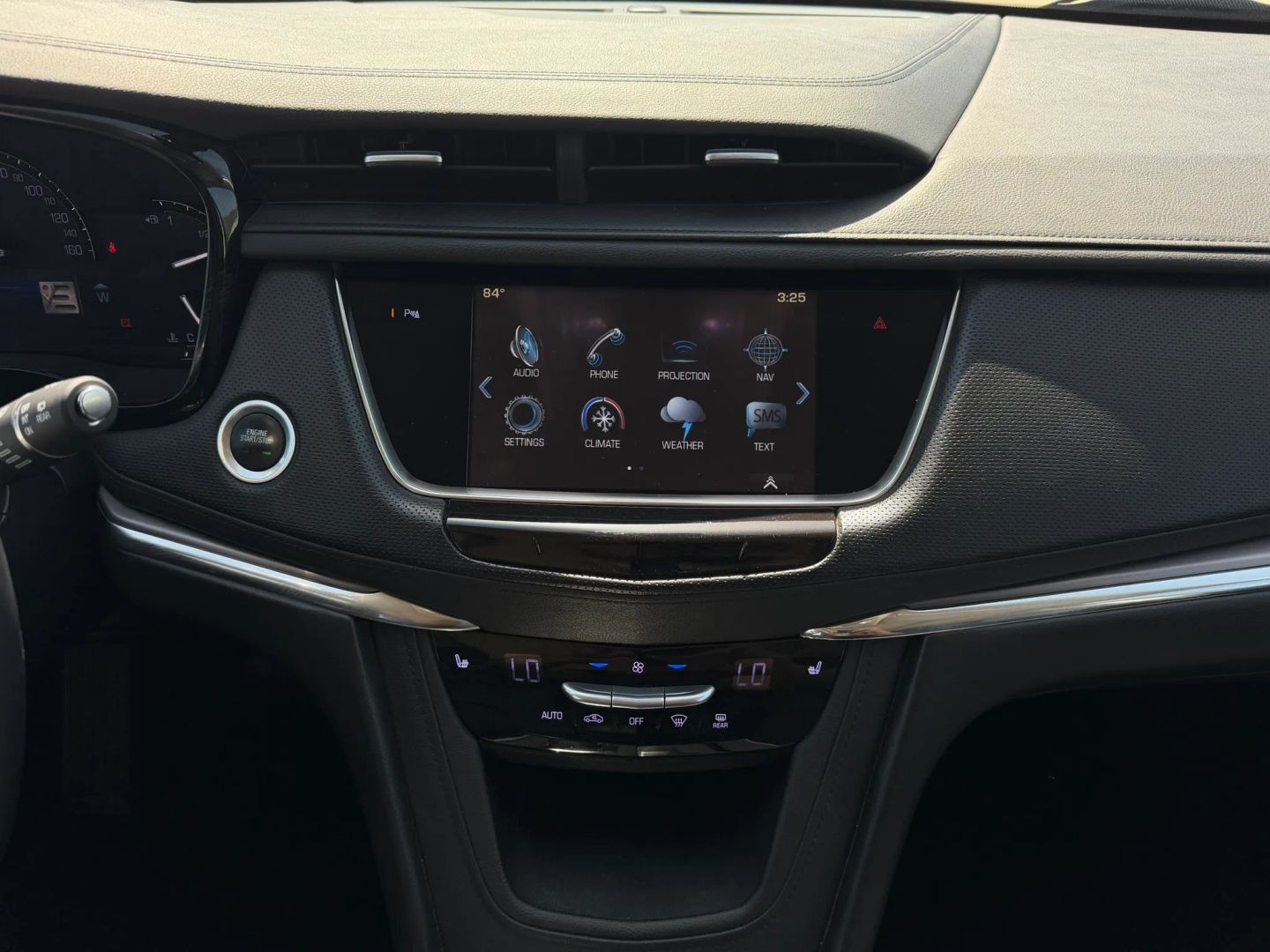 2017 Cadillac XT5 Luxury - Photo 16